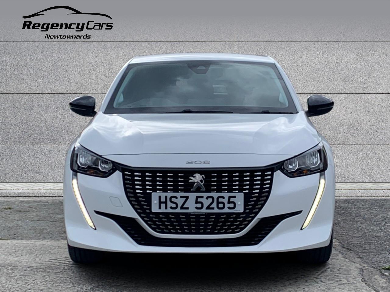 Peugeot 208 view 2