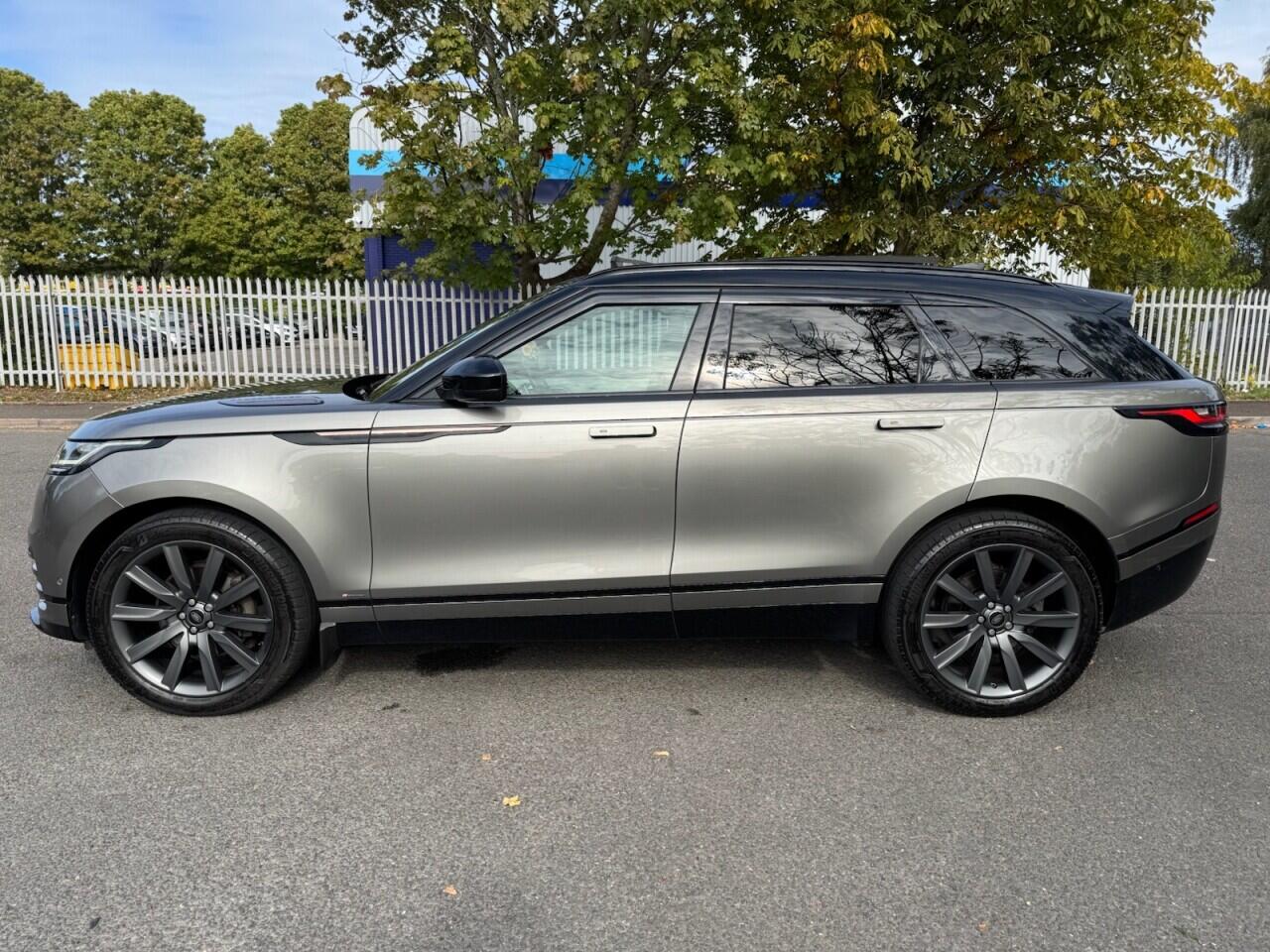 Land Rover Range Rover Velar view 6