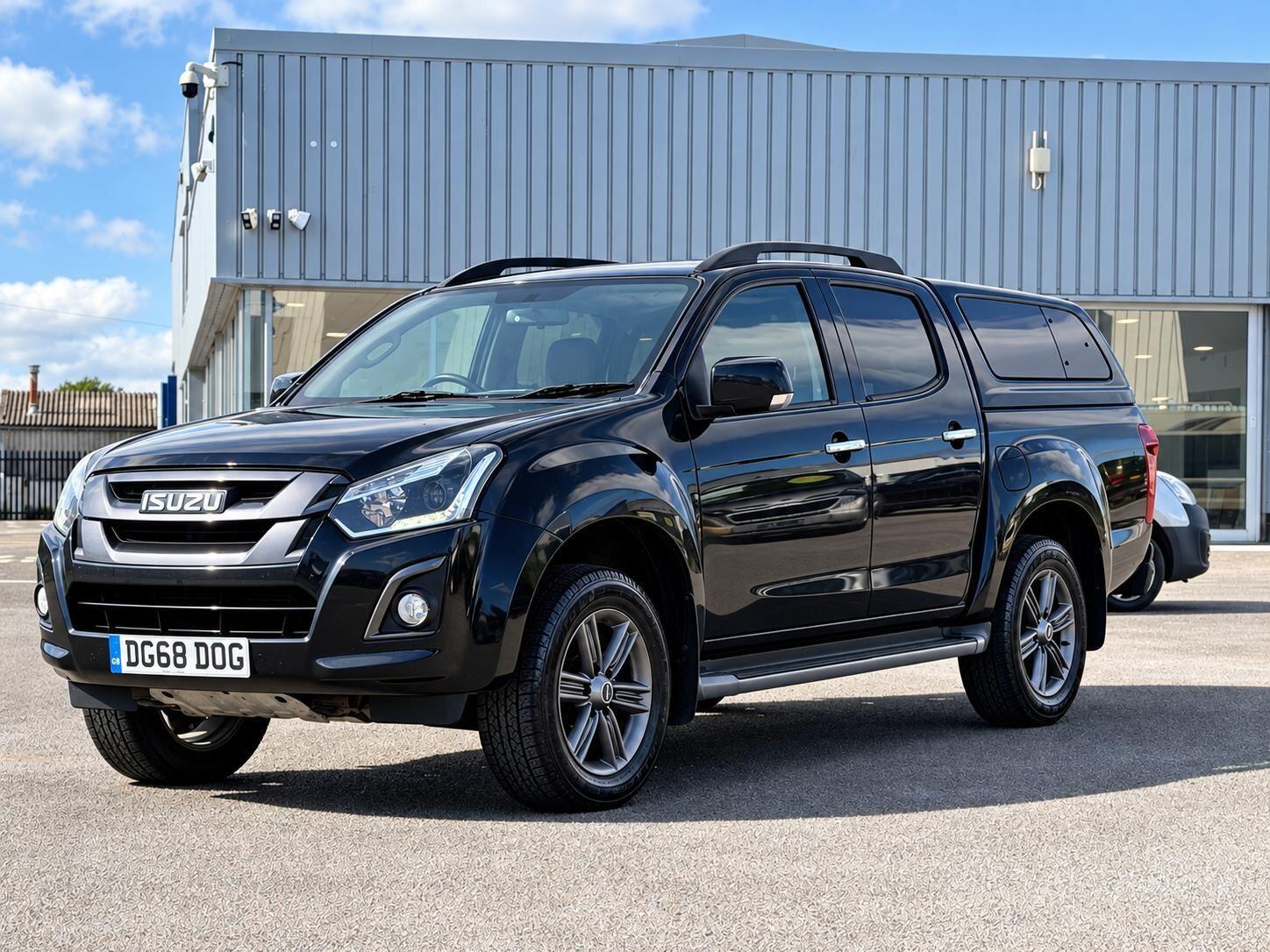 Isuzu D-Max view 4