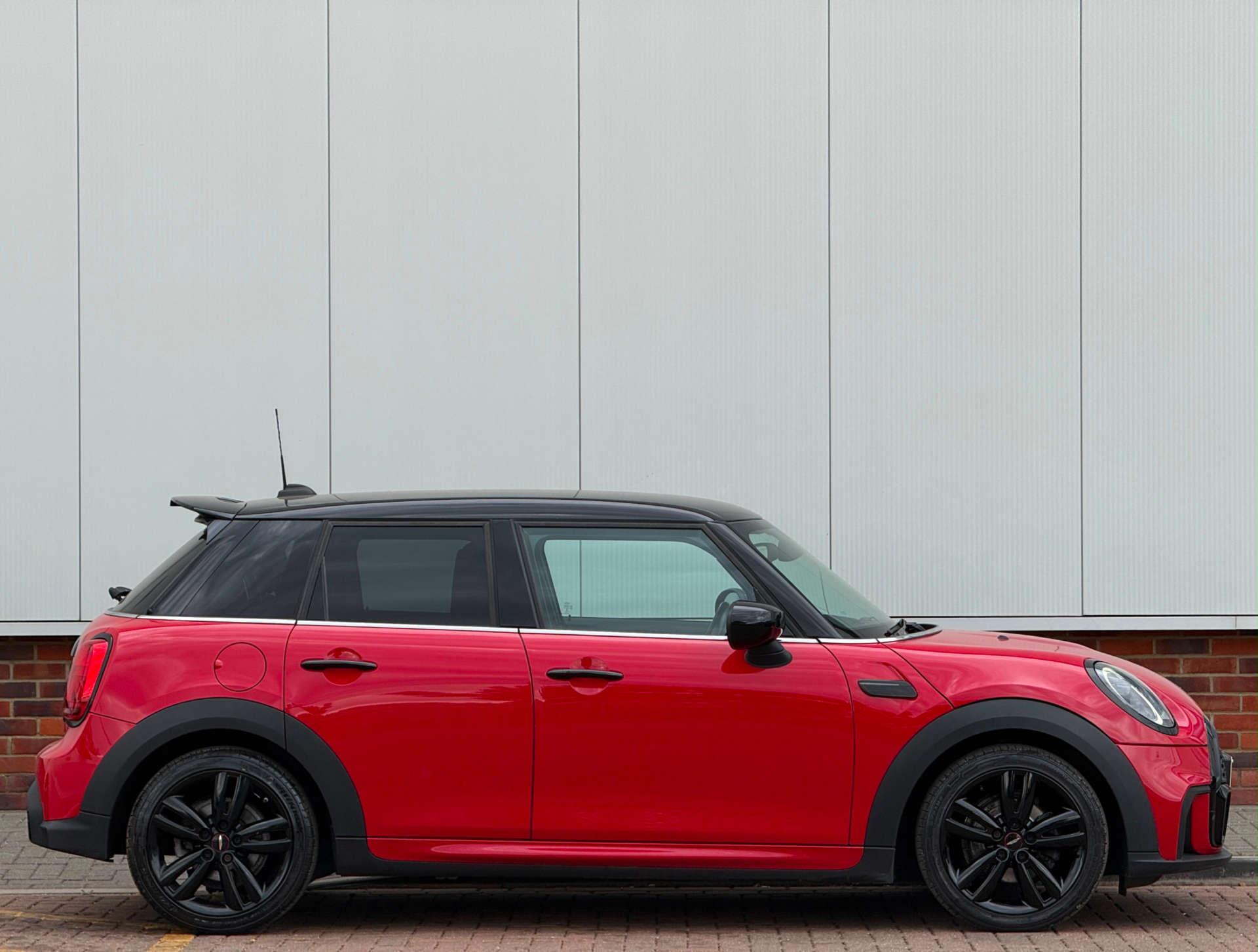 Mini Cooper view 7