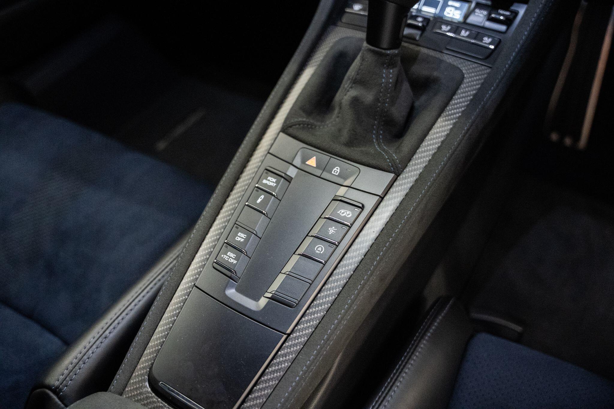 Porsche Cayman view 54