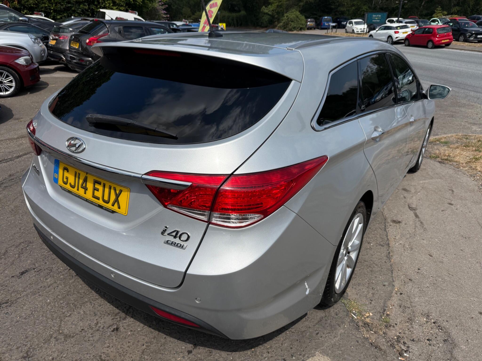 Hyundai I40 view 4