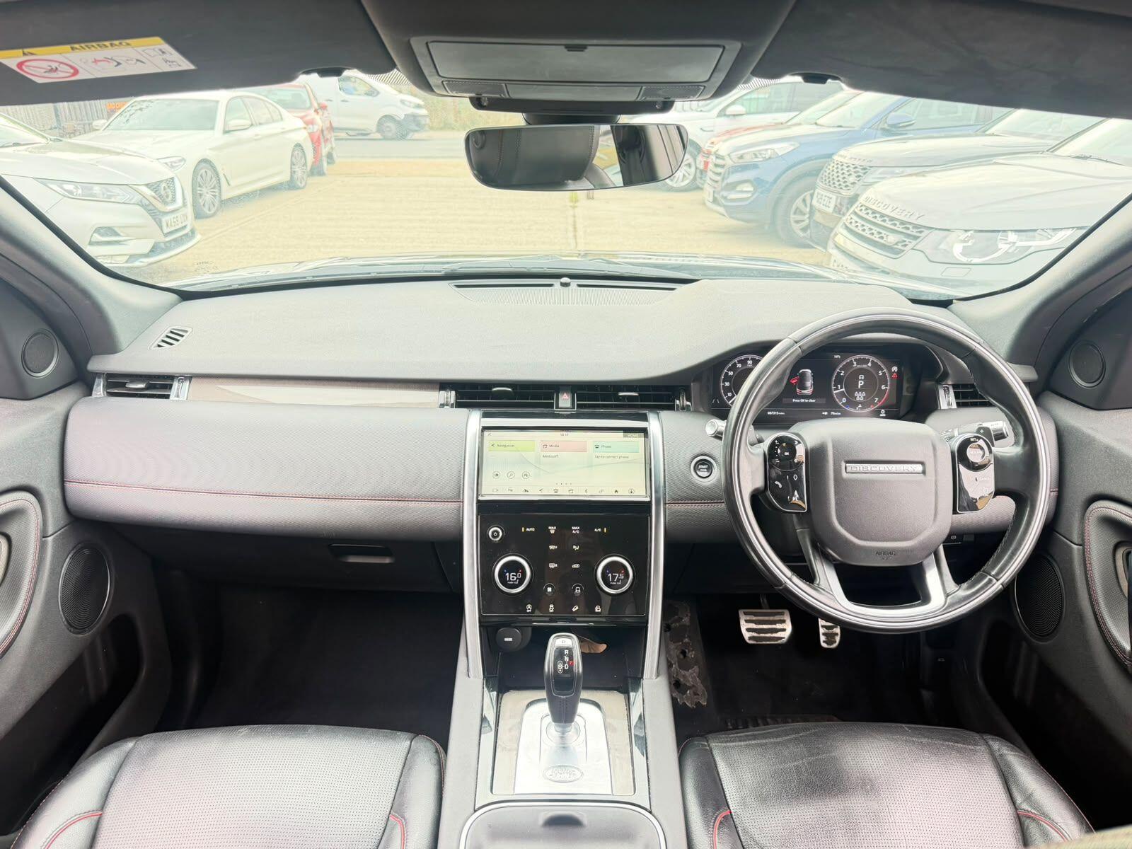 Land Rover Discovery Sport view 21