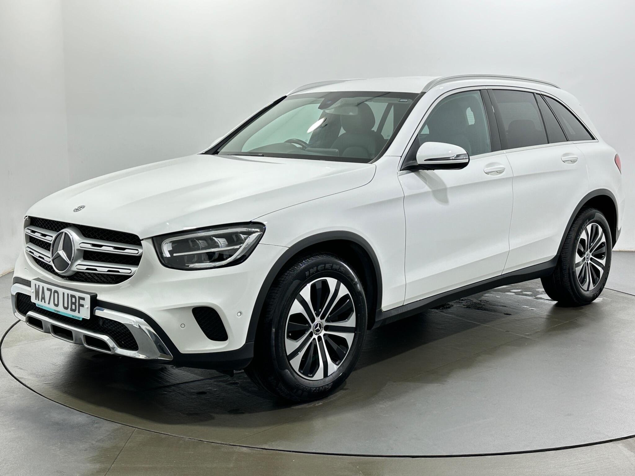 Mercedes-Benz GLC view 4
