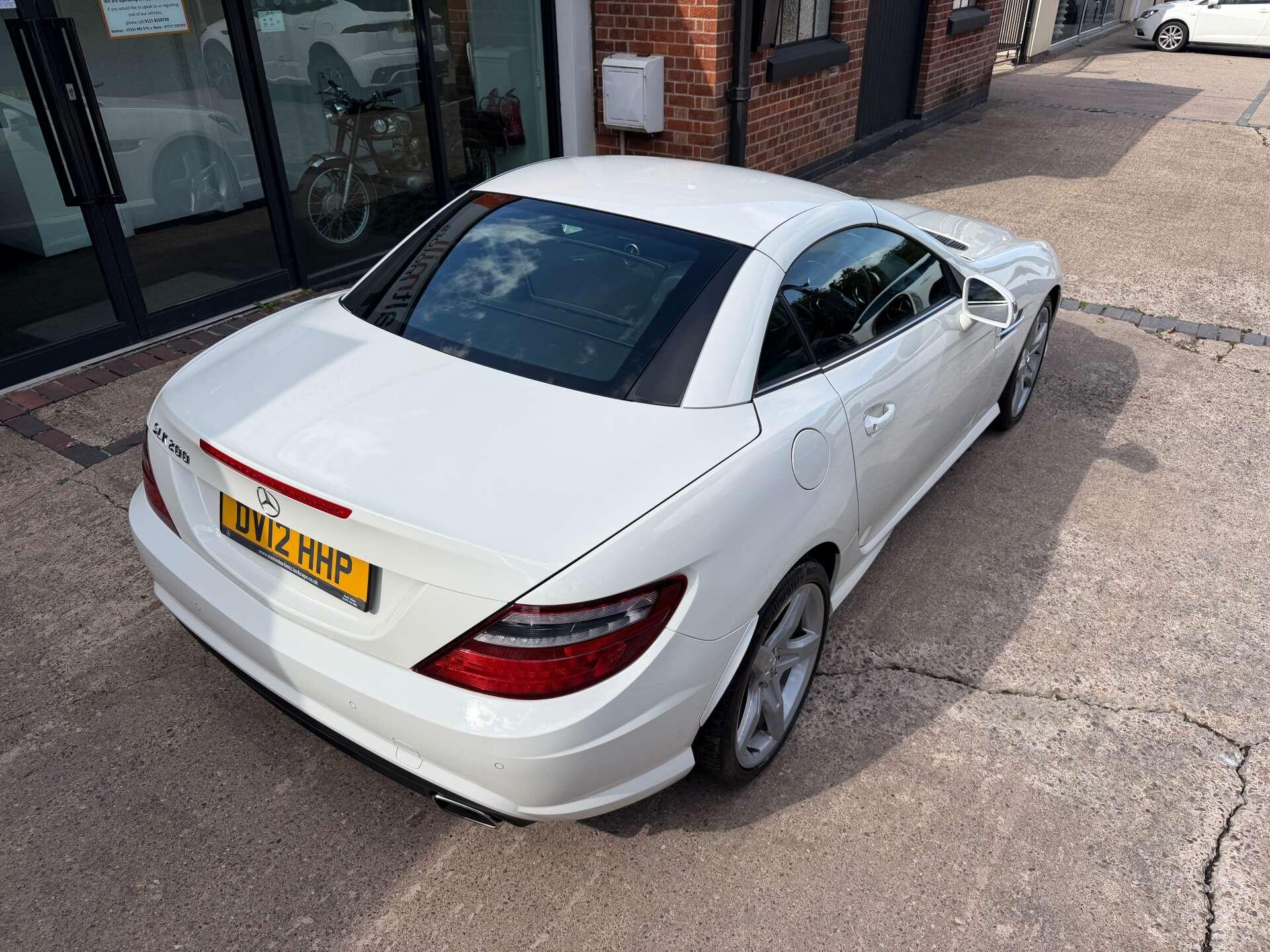 Mercedes-Benz SLK view 19