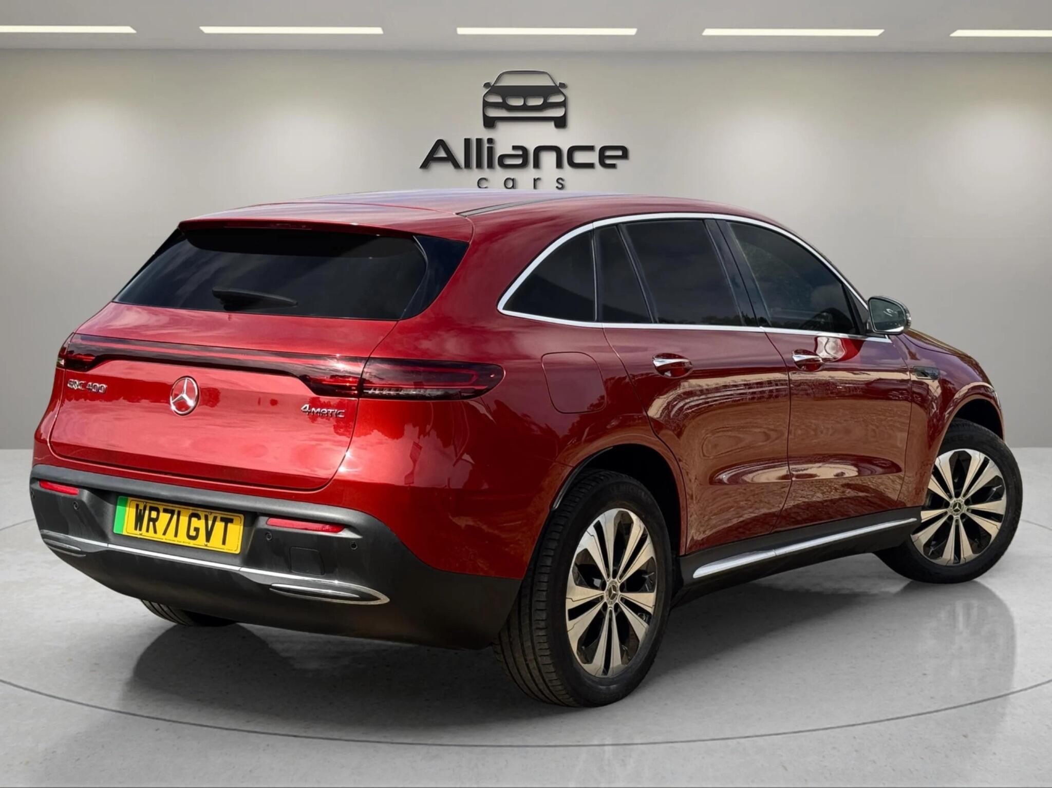 Mercedes-Benz EQC view 19