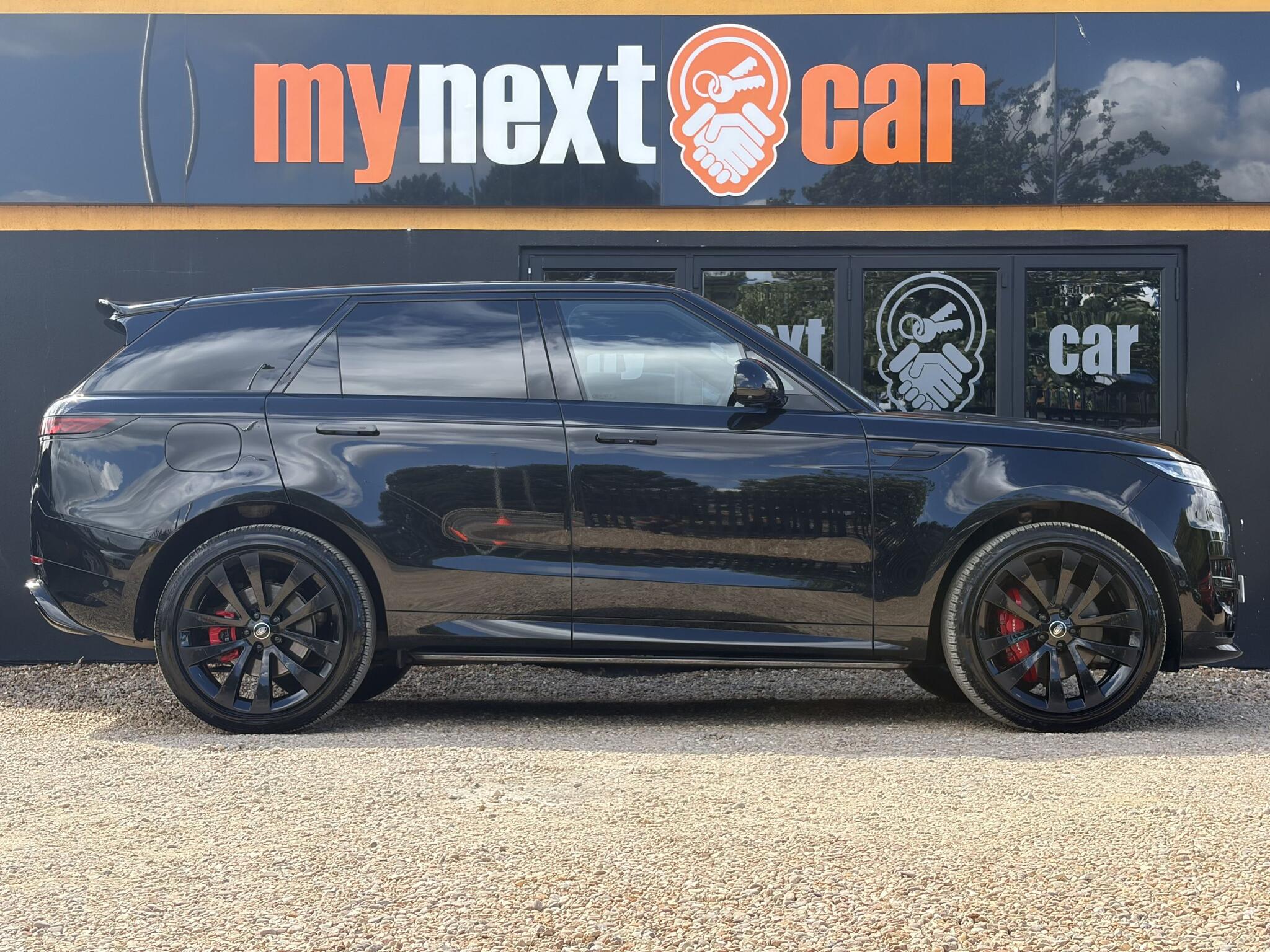 Land Rover Range Rover Sport view 14