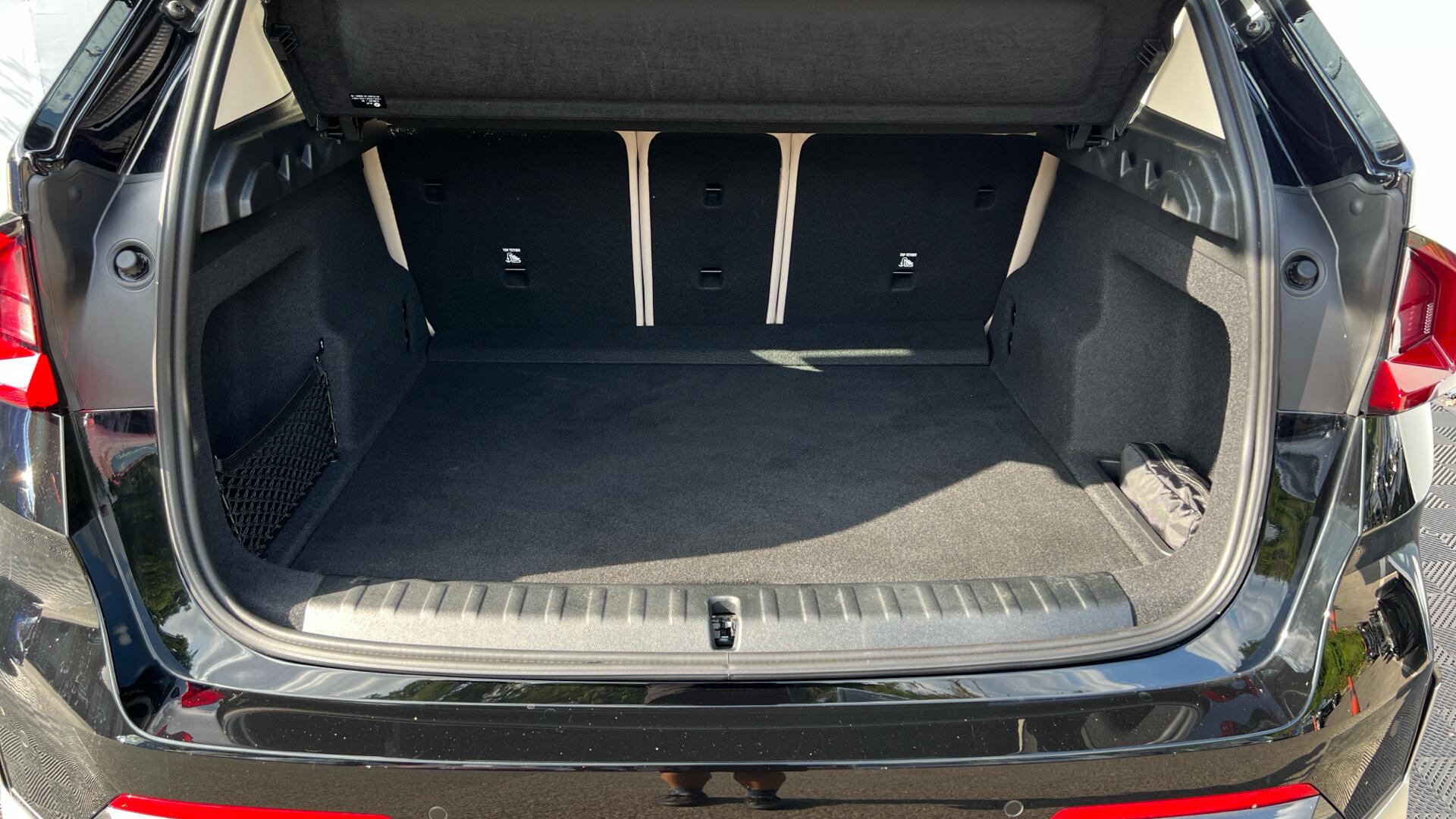 BMW X1 view 13