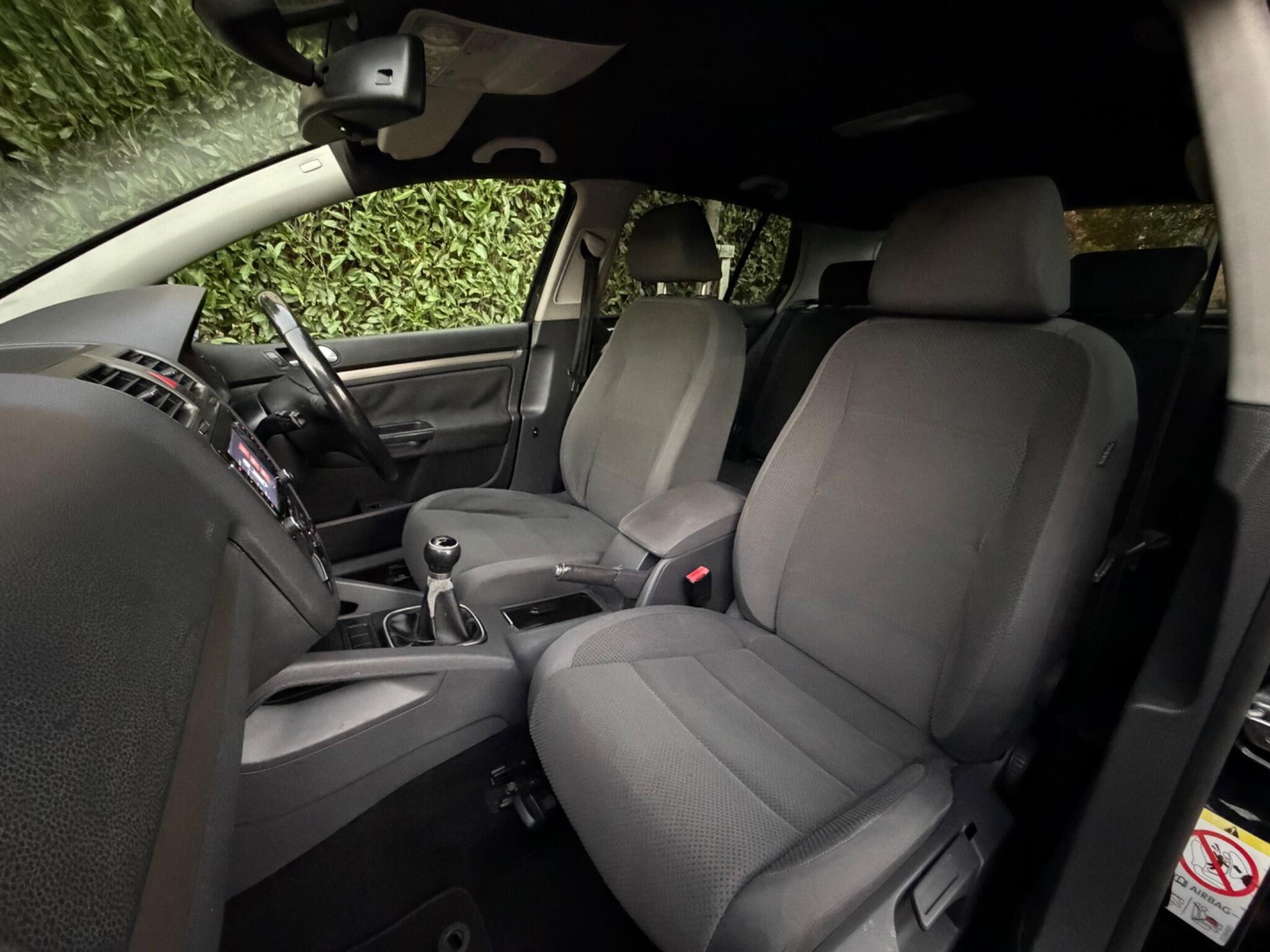Volkswagen Golf view 30