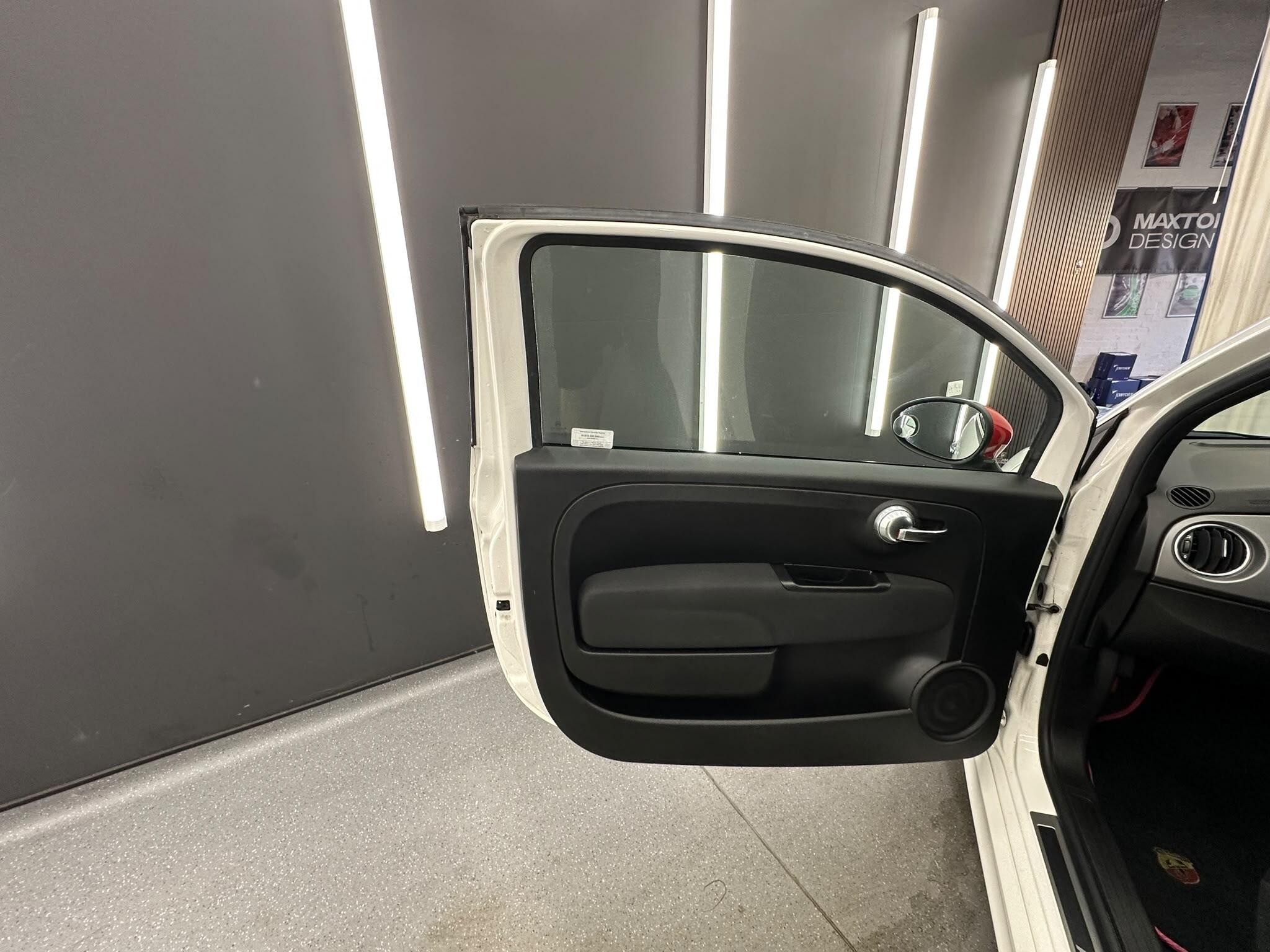 Abarth 595 view 21