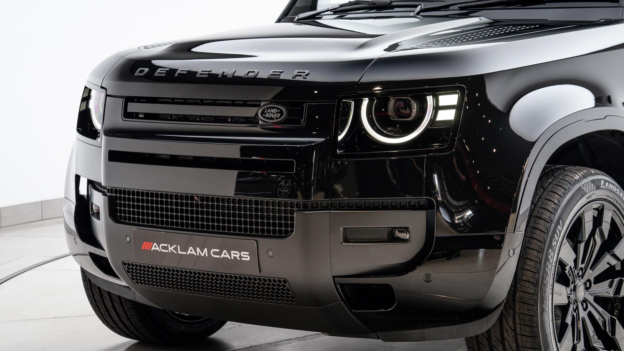 Land Rover Defender view 9