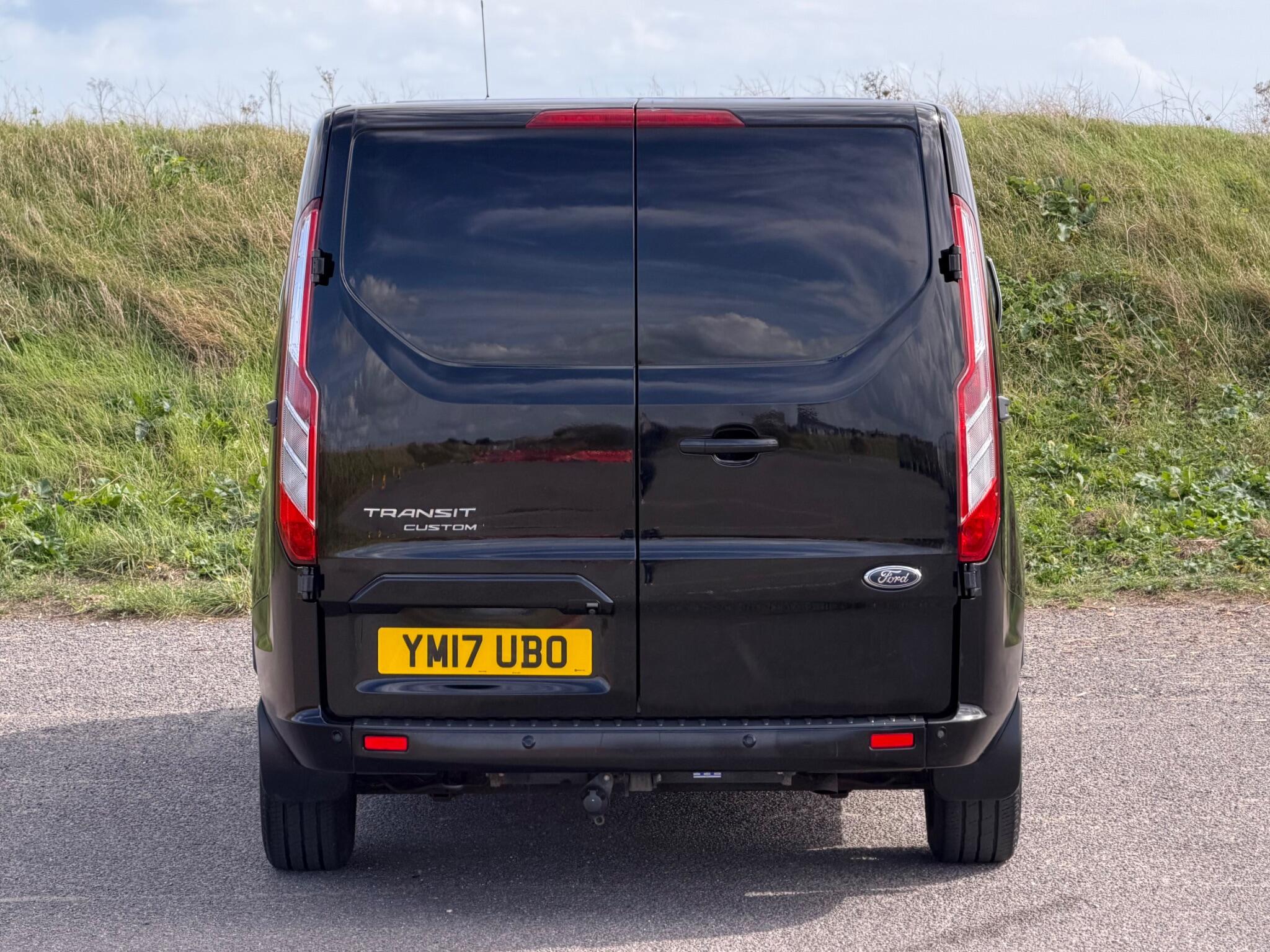 Ford Transit Custom view 46