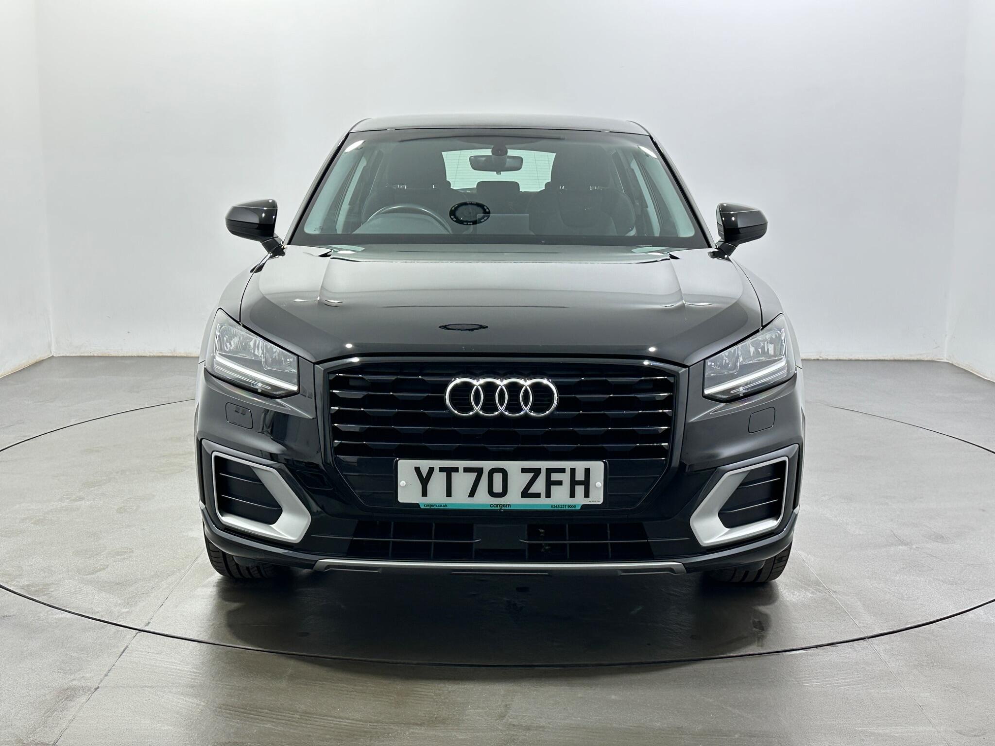 Audi Q2 view 3
