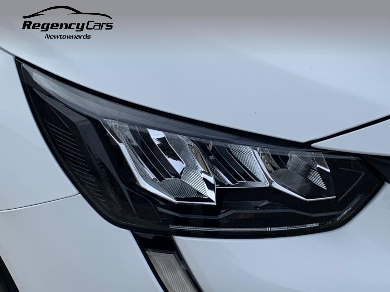 Peugeot 208 view 43