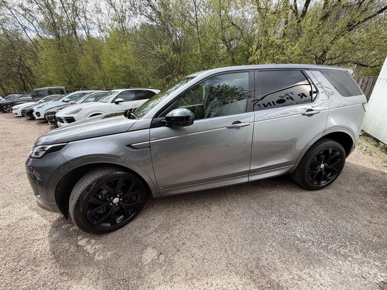 Land Rover Discovery Sport view 12