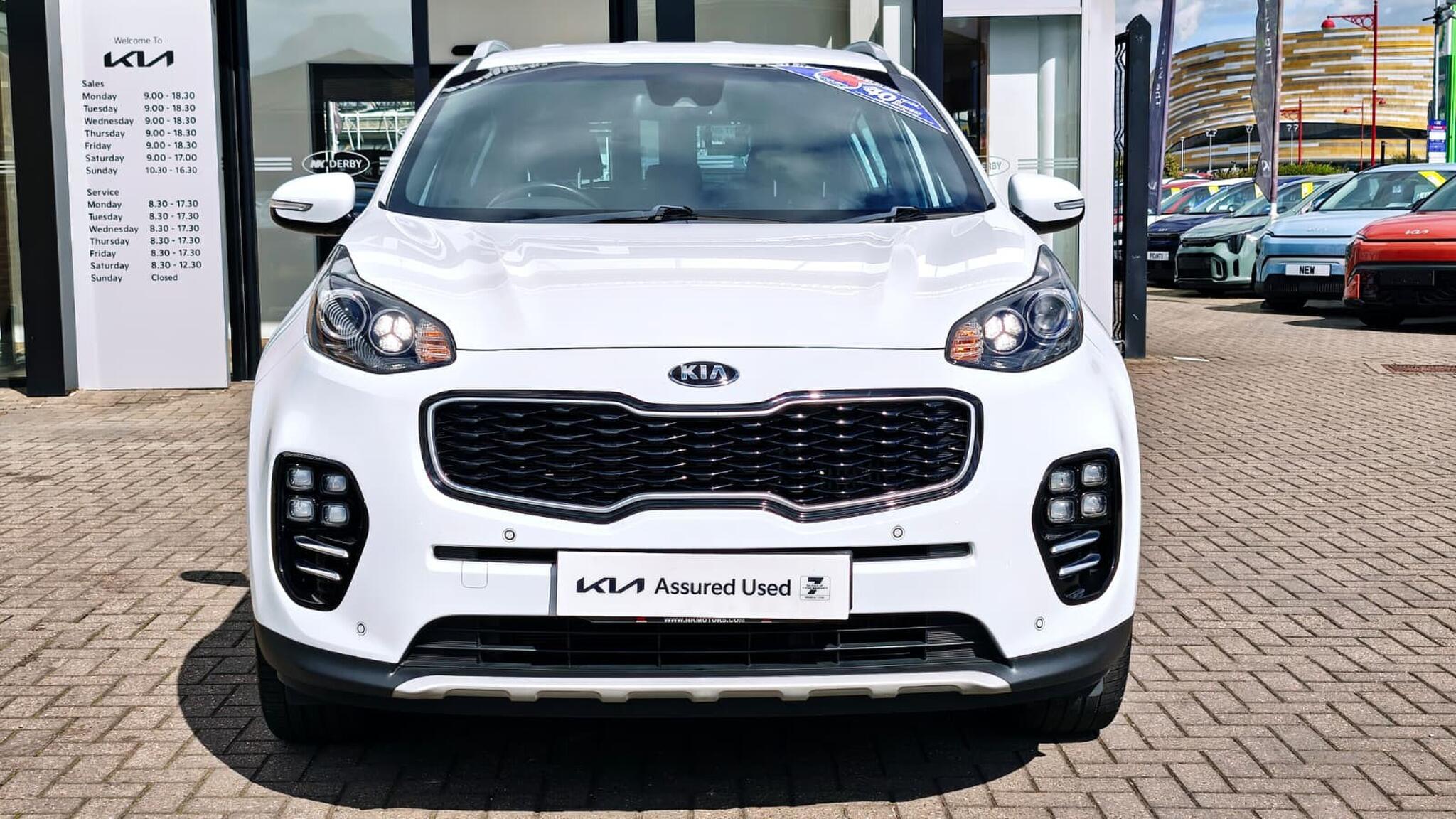 Kia Sportage view 3
