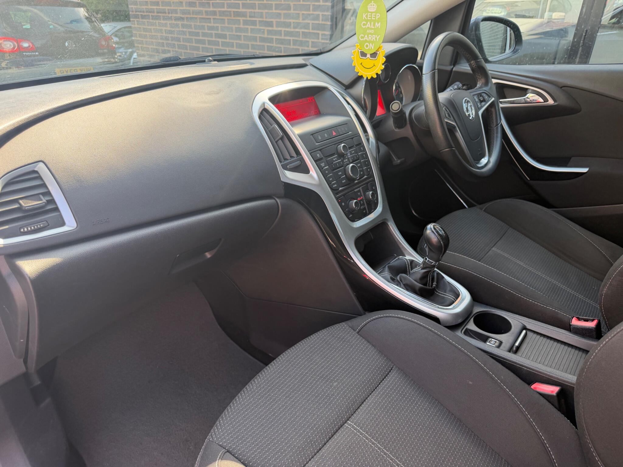 Vauxhall Astra view 27