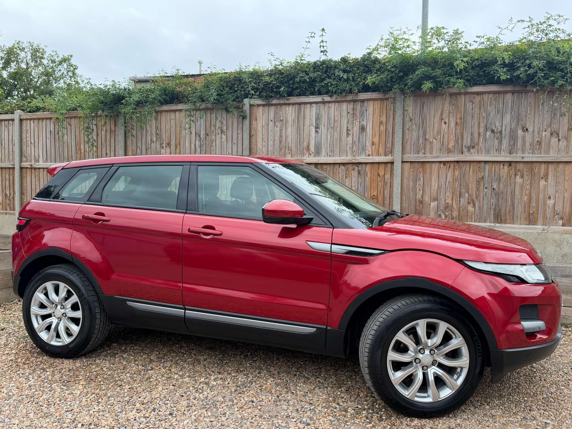 Land Rover Range Rover Evoque view 11
