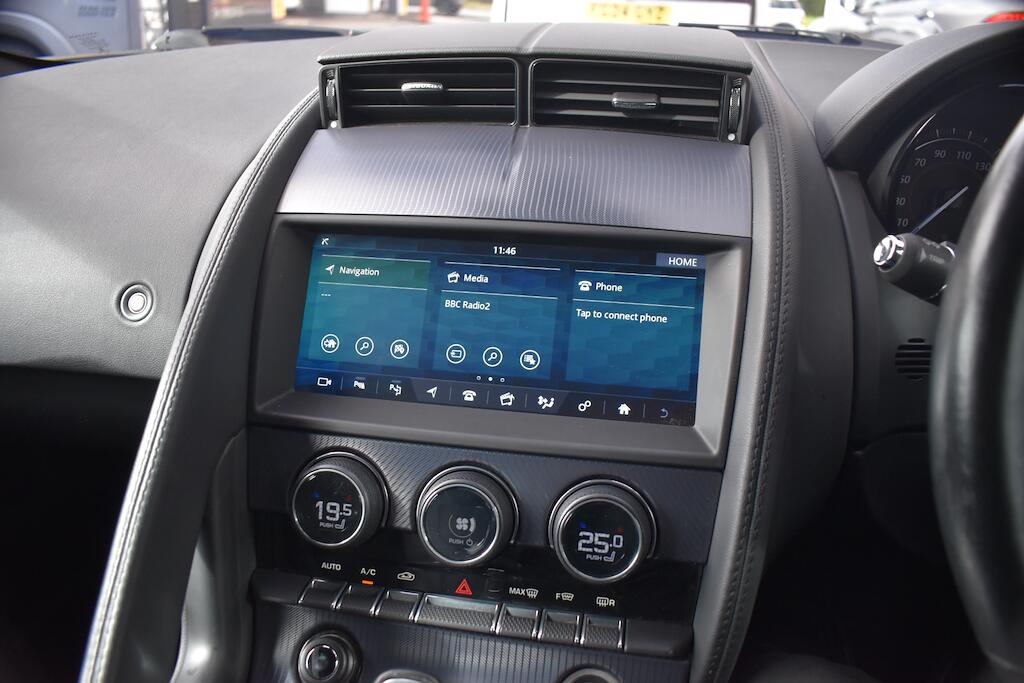 Jaguar F-Type view 46