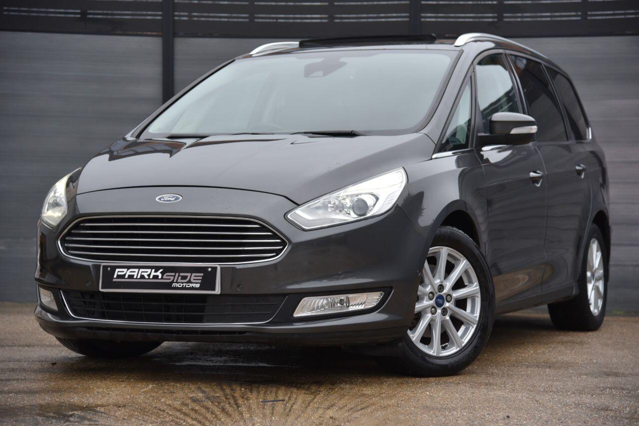Ford Galaxy view 5
