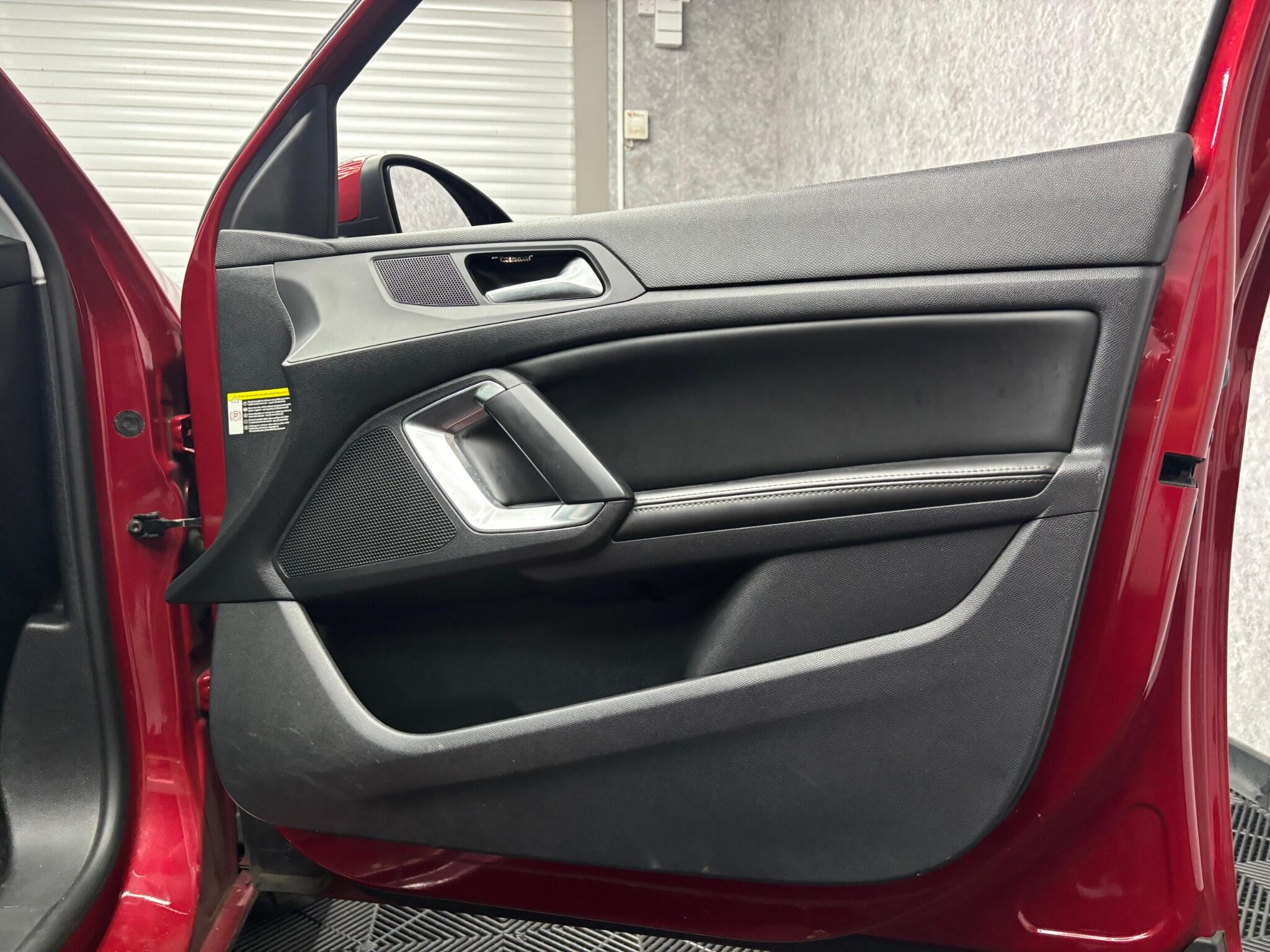 Peugeot 308 view 26