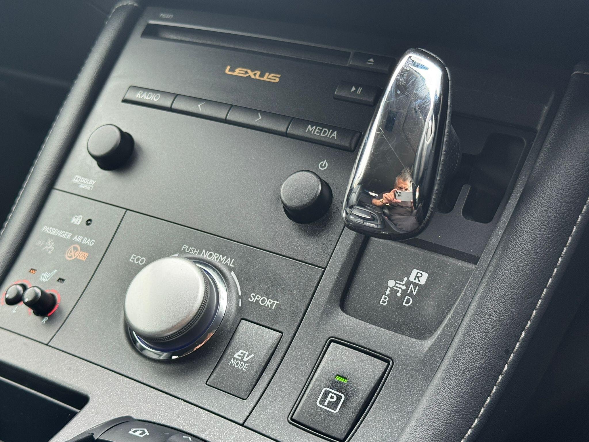 Lexus CT view 30