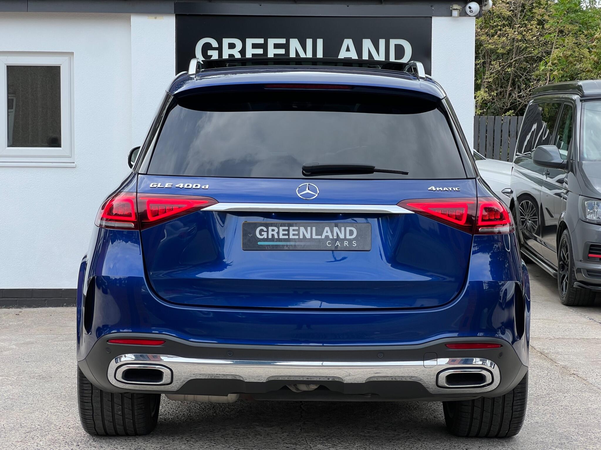 Mercedes-Benz GLE view 5