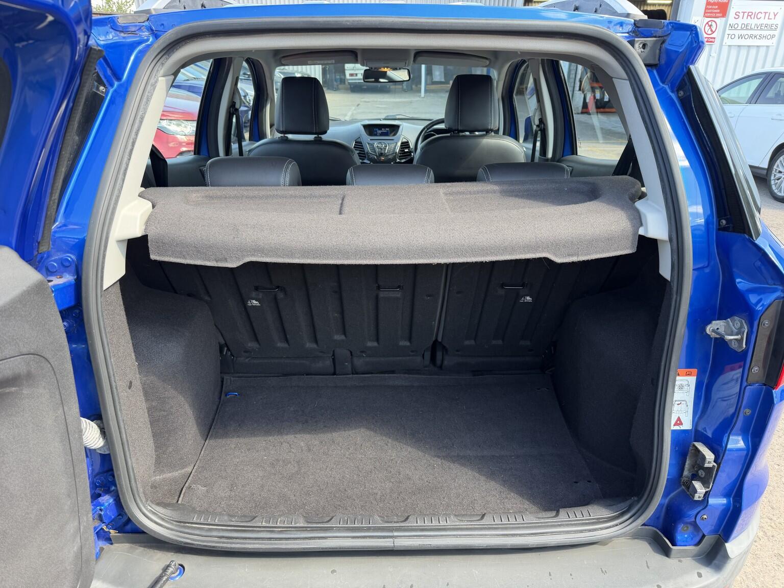 Ford Ecosport view 19