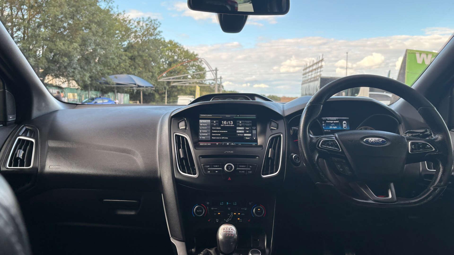 Ford Focus view 37