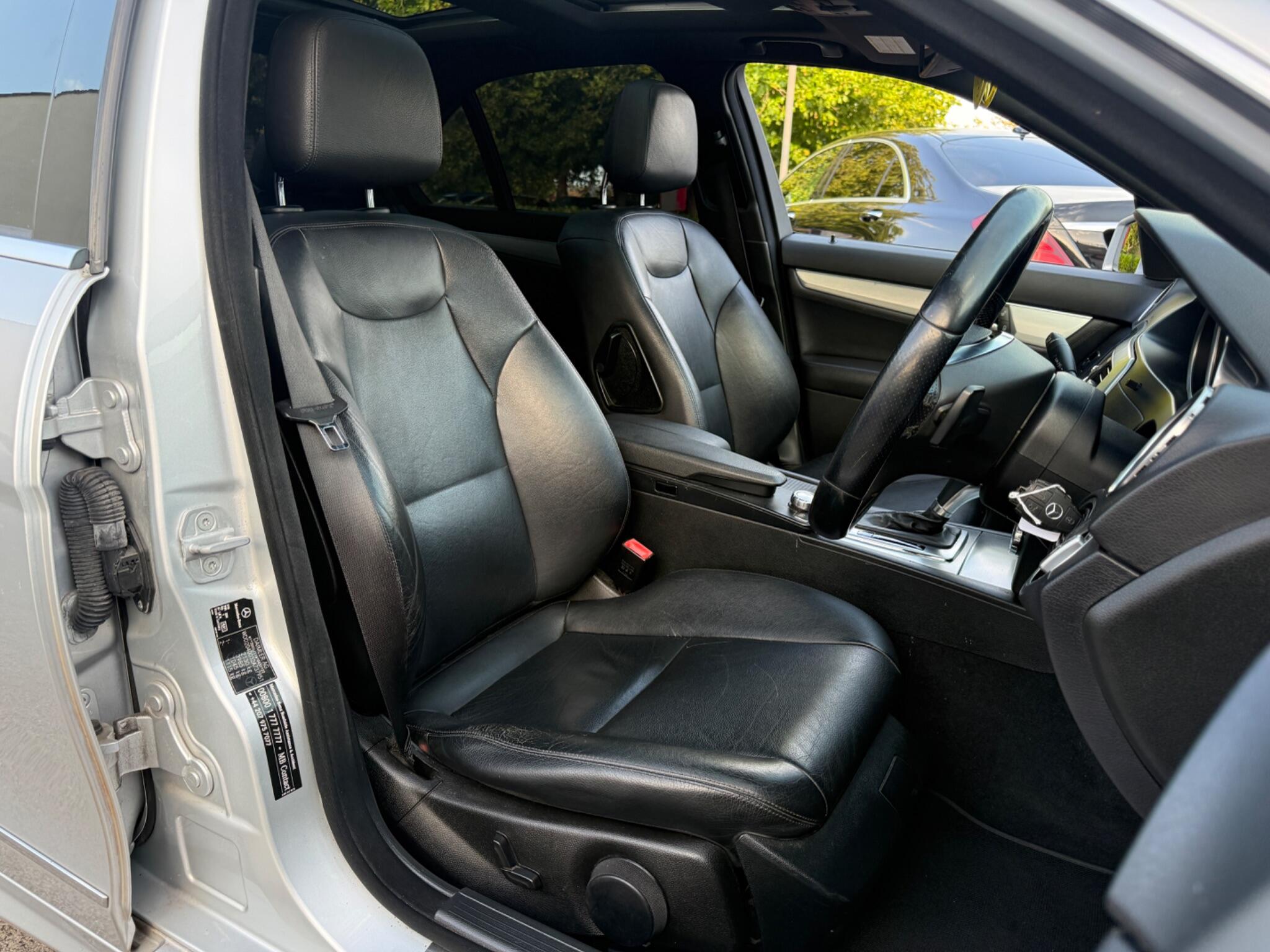 Mercedes-Benz C Class - Image 12