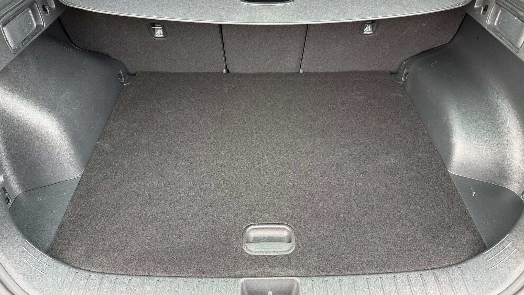Kia Sportage view 9