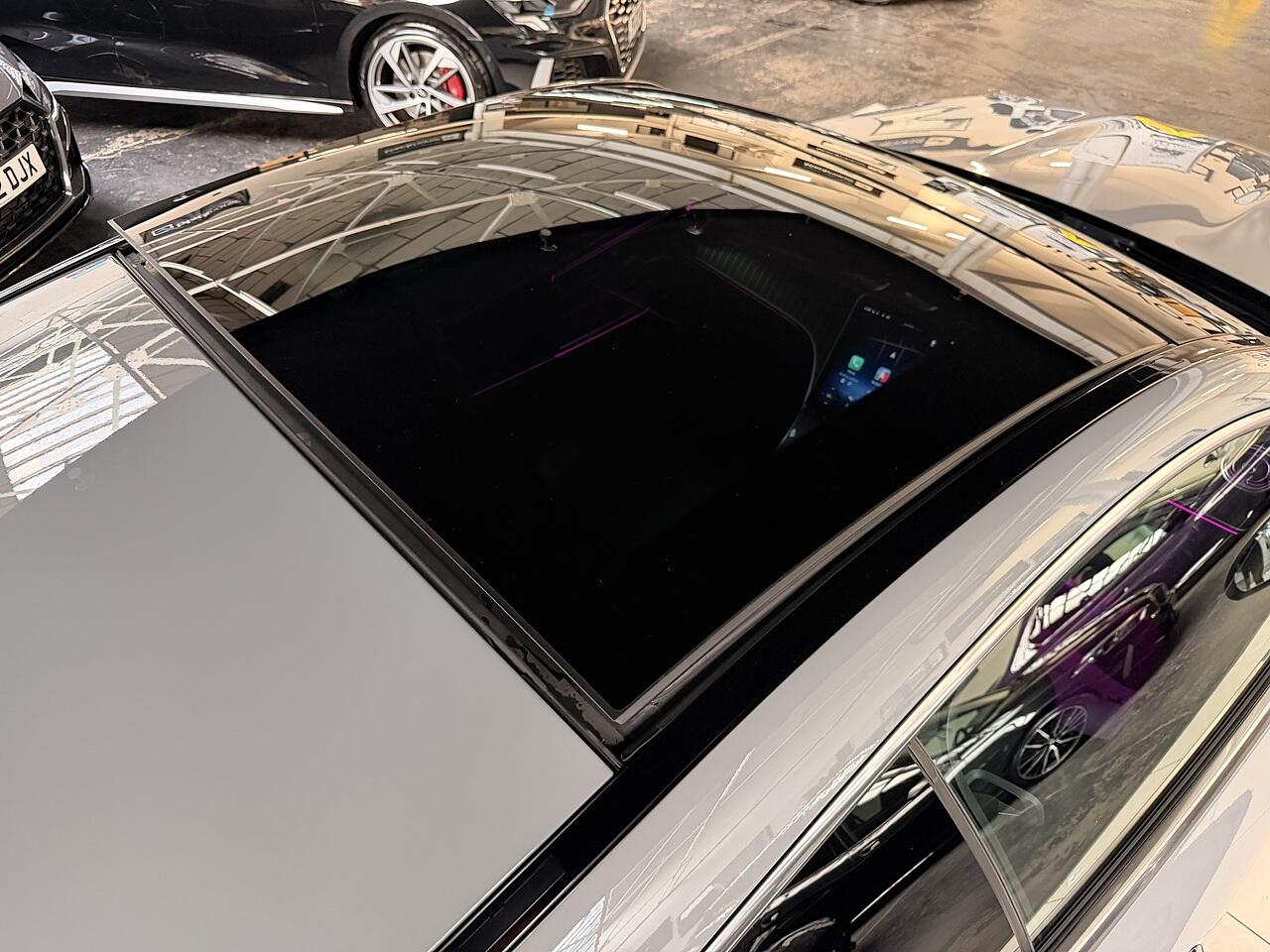 Mercedes-Benz Cle view 11