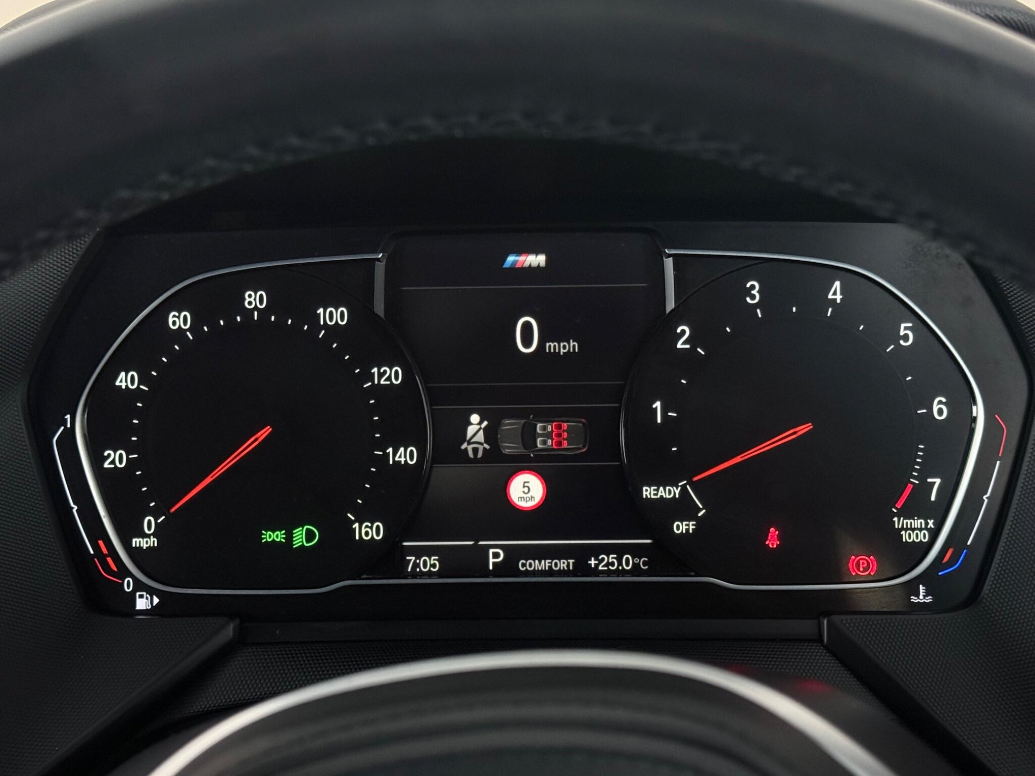 BMW 1 Series view 15