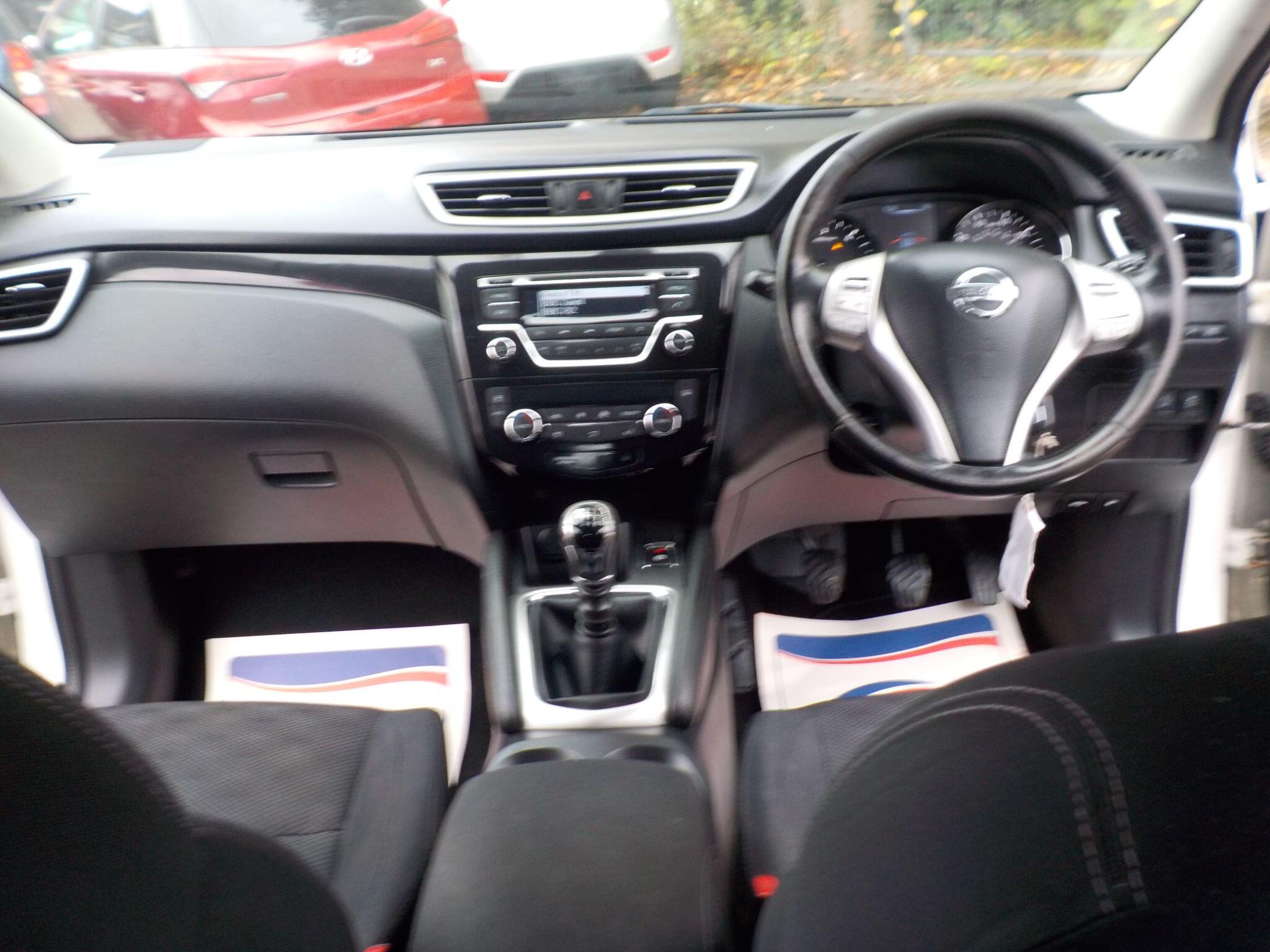 Nissan Qashqai 1.5 dCi Acenta 2WD Euro 5 (s/s) 5dr