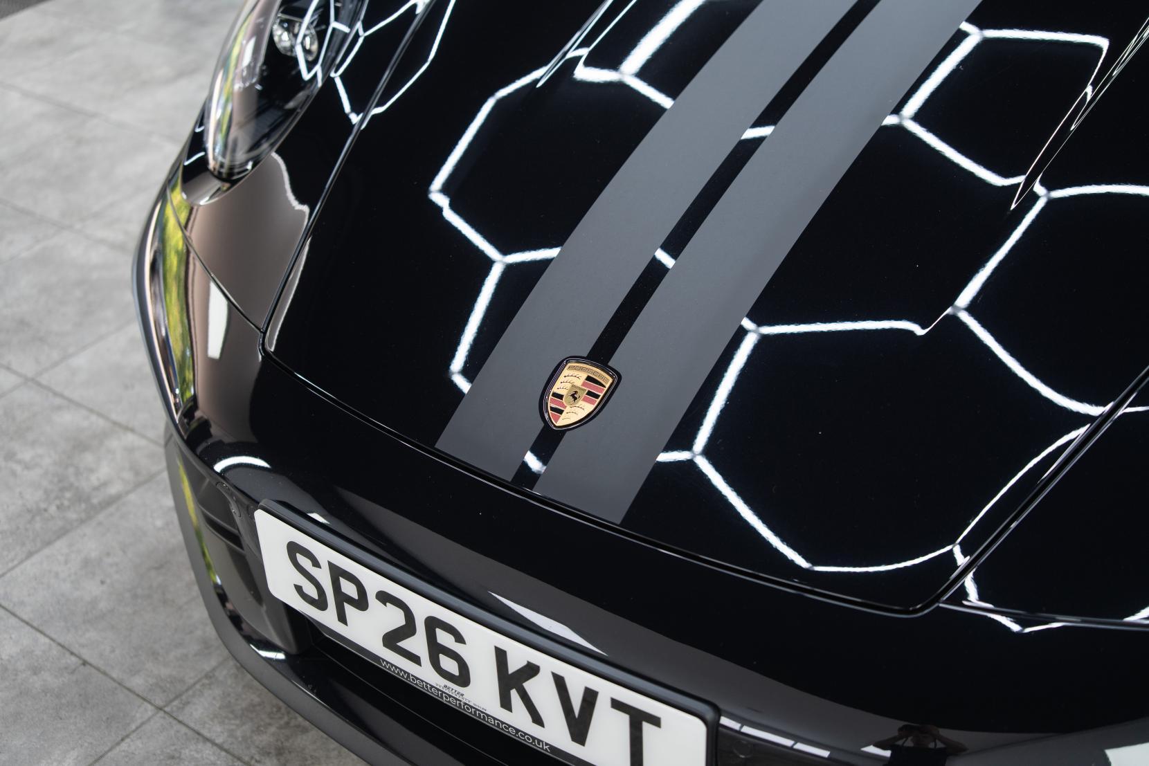Porsche 911 view 29