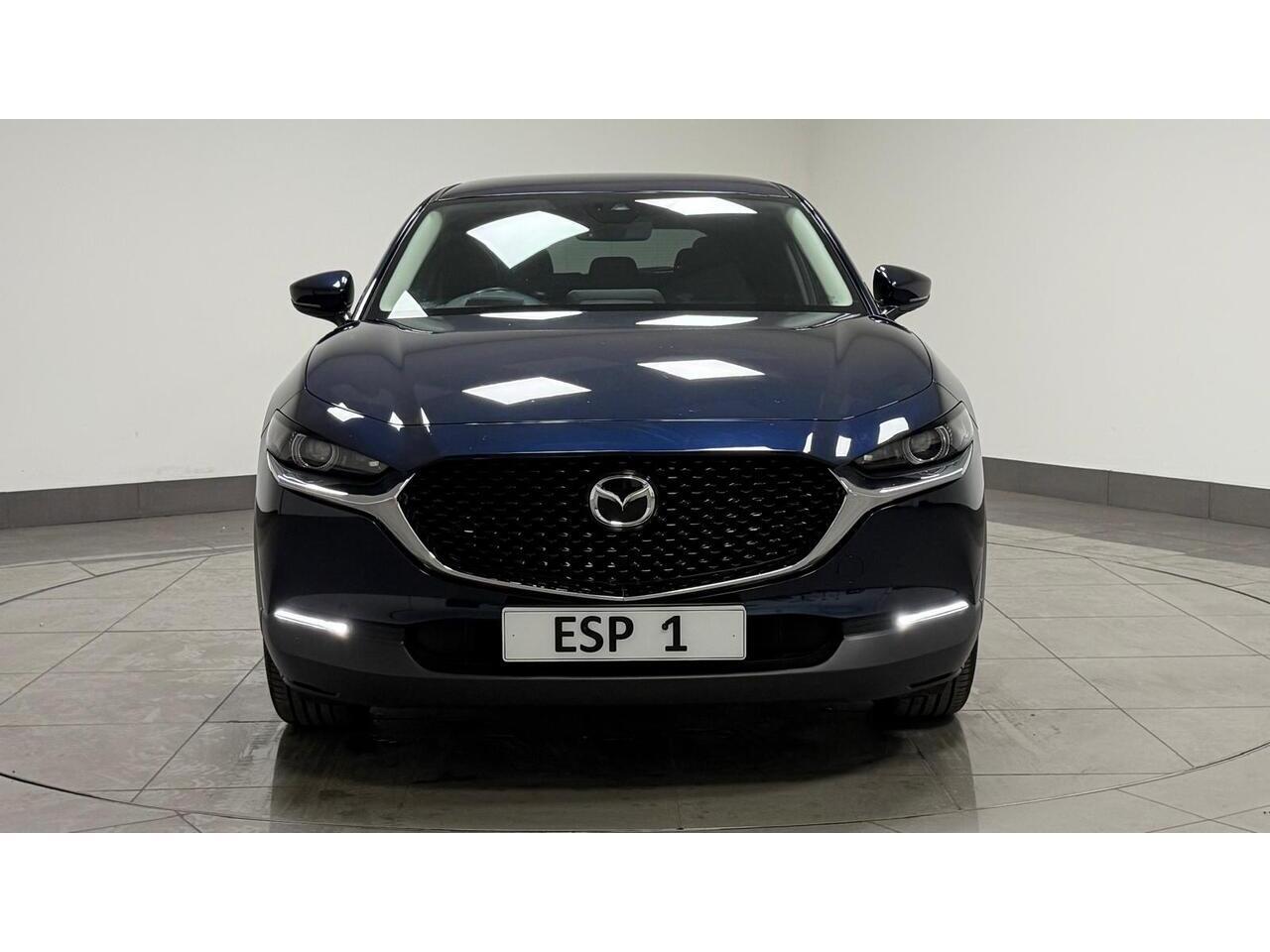 Mazda CX-30 view 11