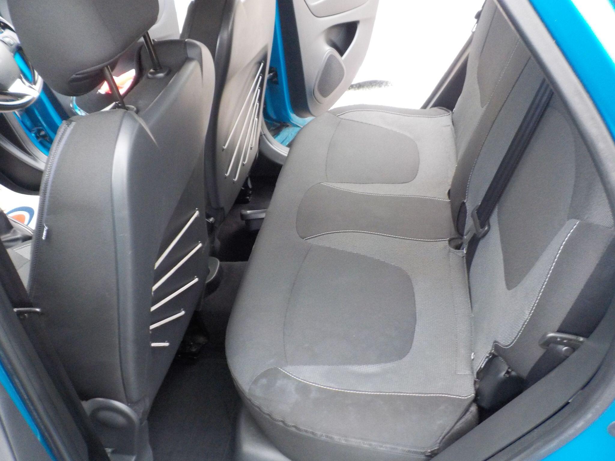 Renault Captur 1.5 dCi ENERGY Dynamique MediaNav Euro 5 (s/s) 5dr
