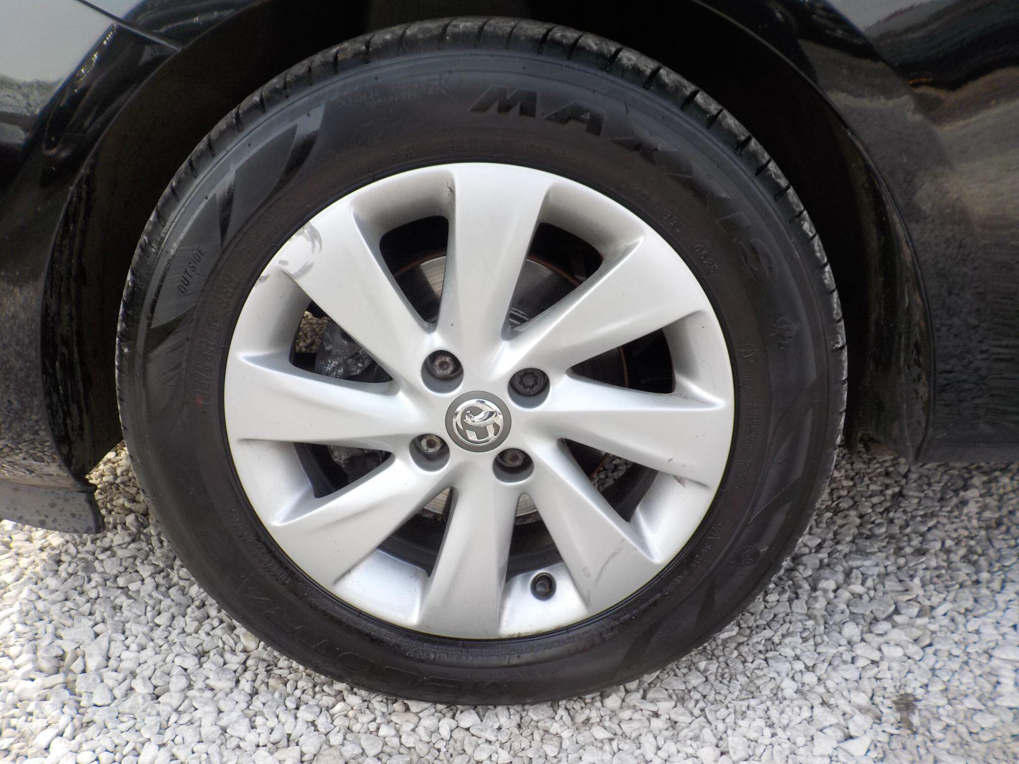 Vauxhall Corsa 1.4i ecoFLEX Design Euro 6 5dr