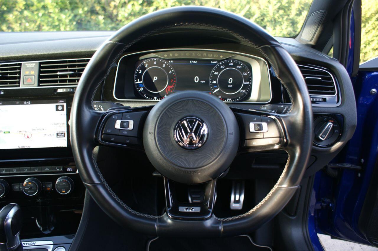 Volkswagen Golf view 46