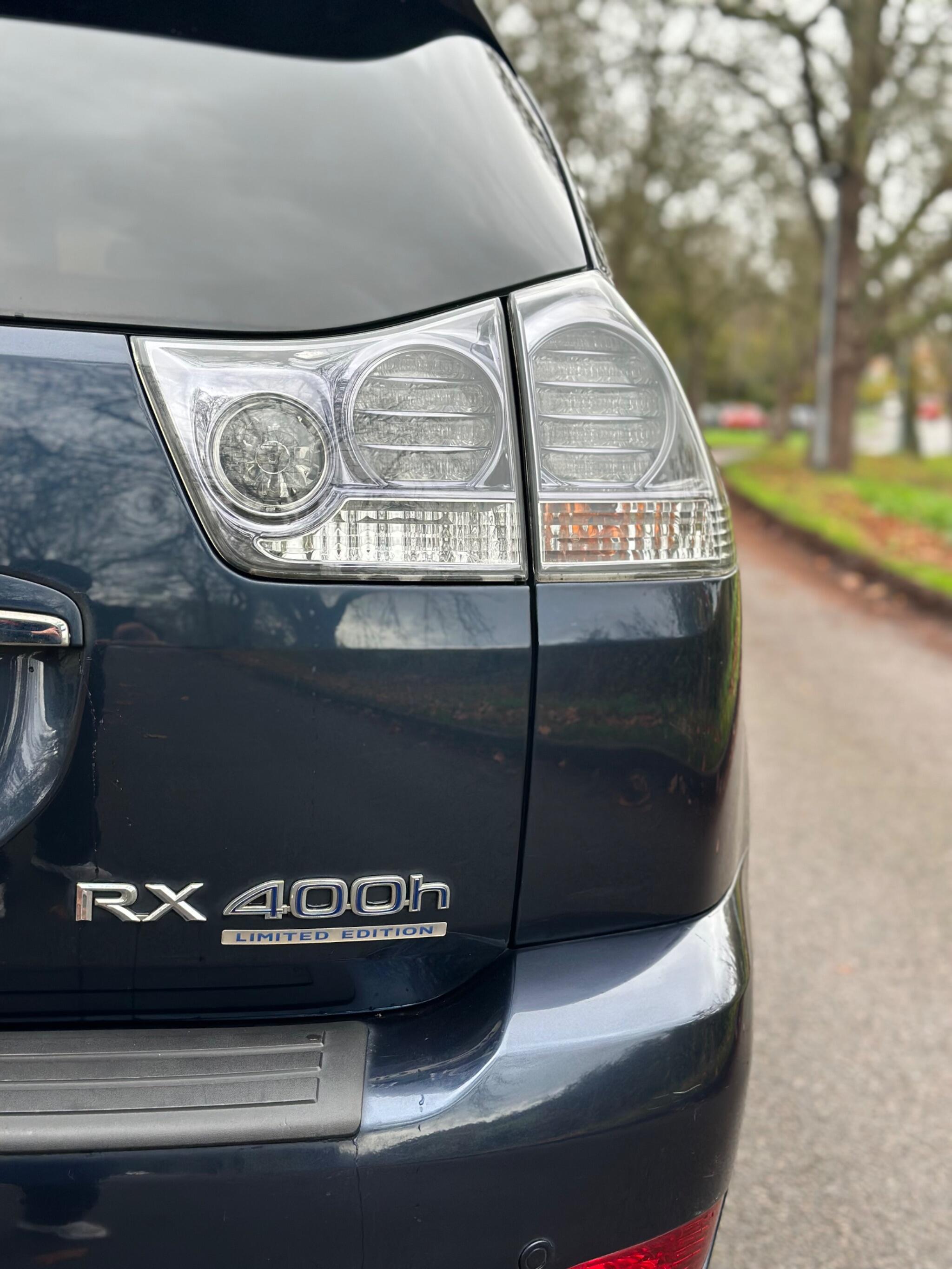 2009 Lexus RX image 11