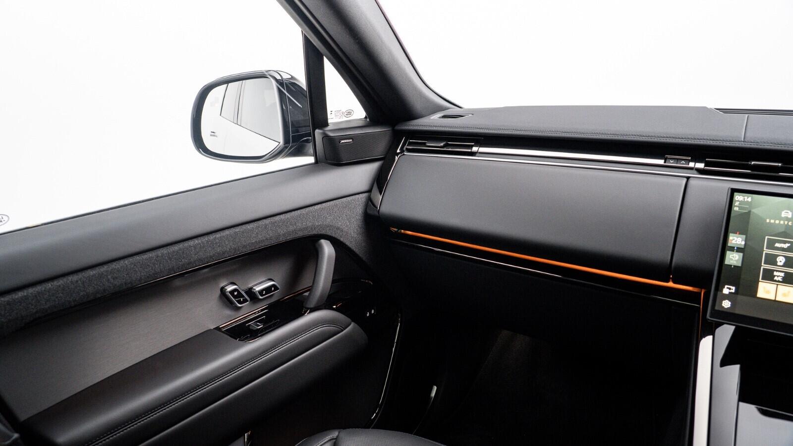 Land Rover Range Rover Sport view 21