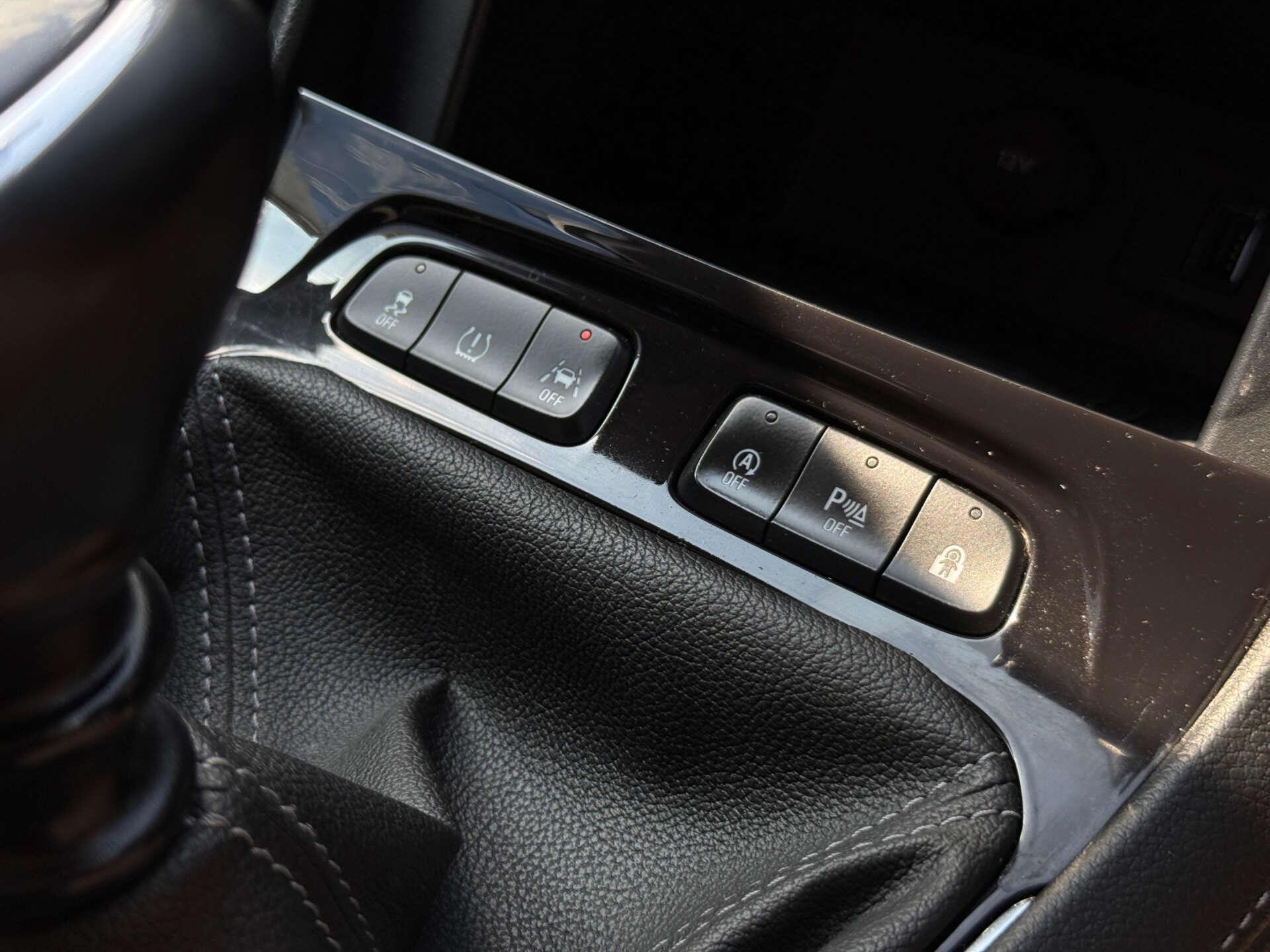 Vauxhall Grandland X view 65