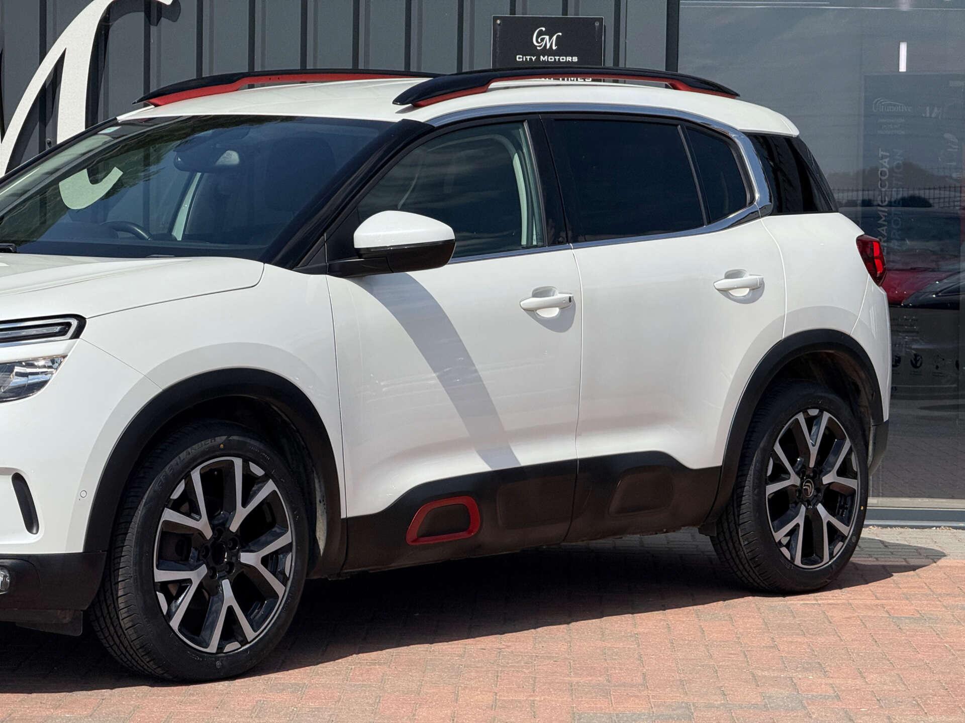 Citroen C5 Aircross view 3