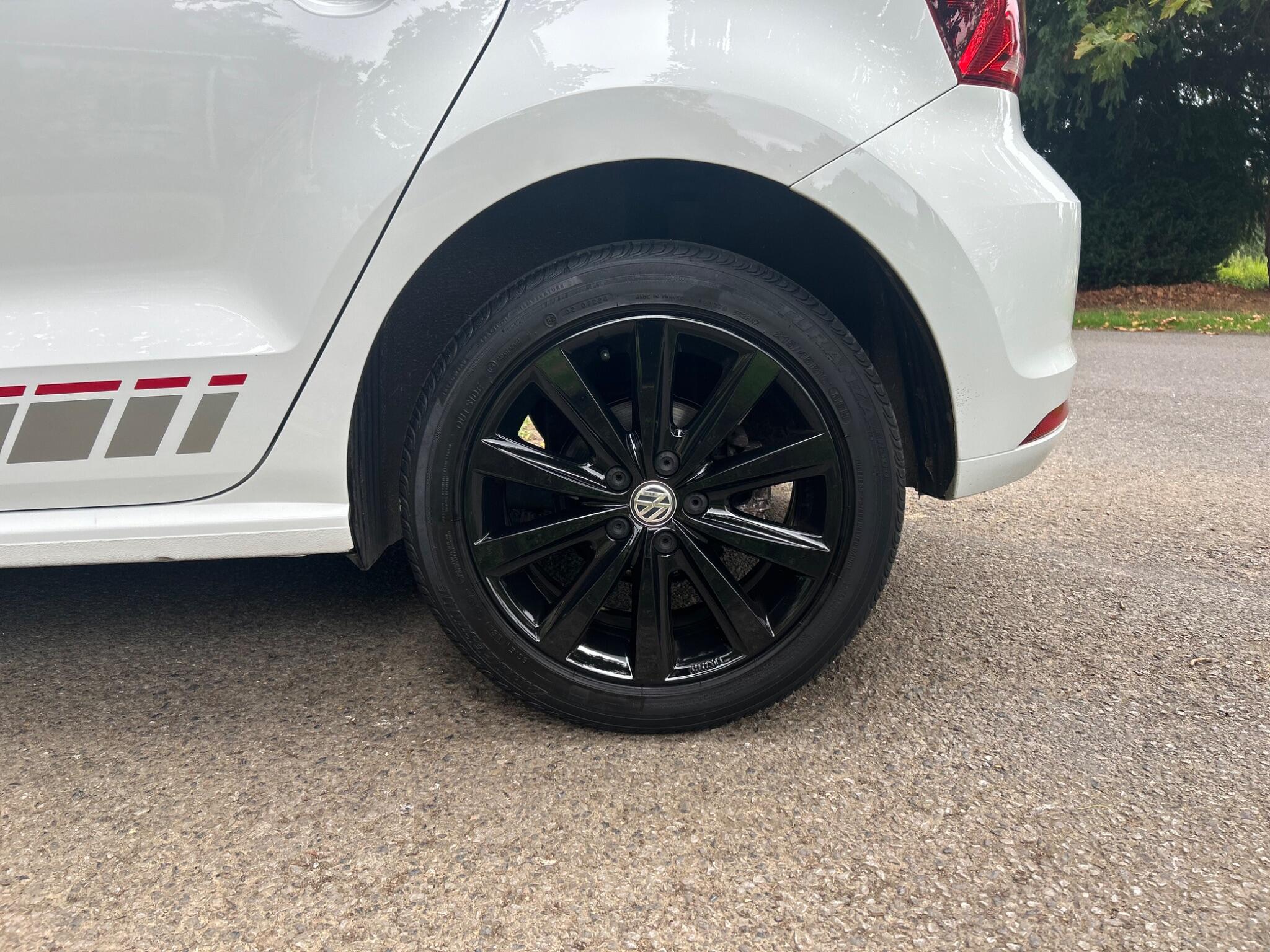 Volkswagen Polo view 37