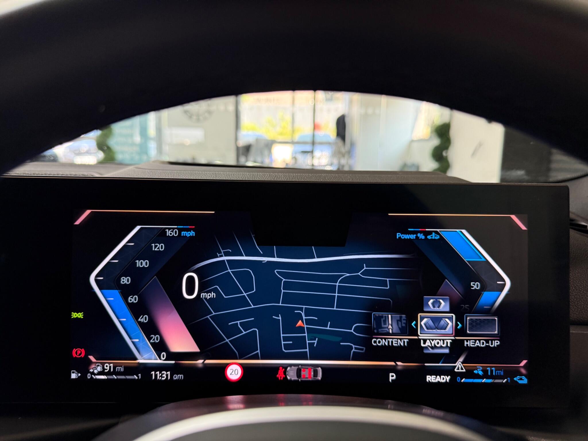 BMW 3 Series view 32
