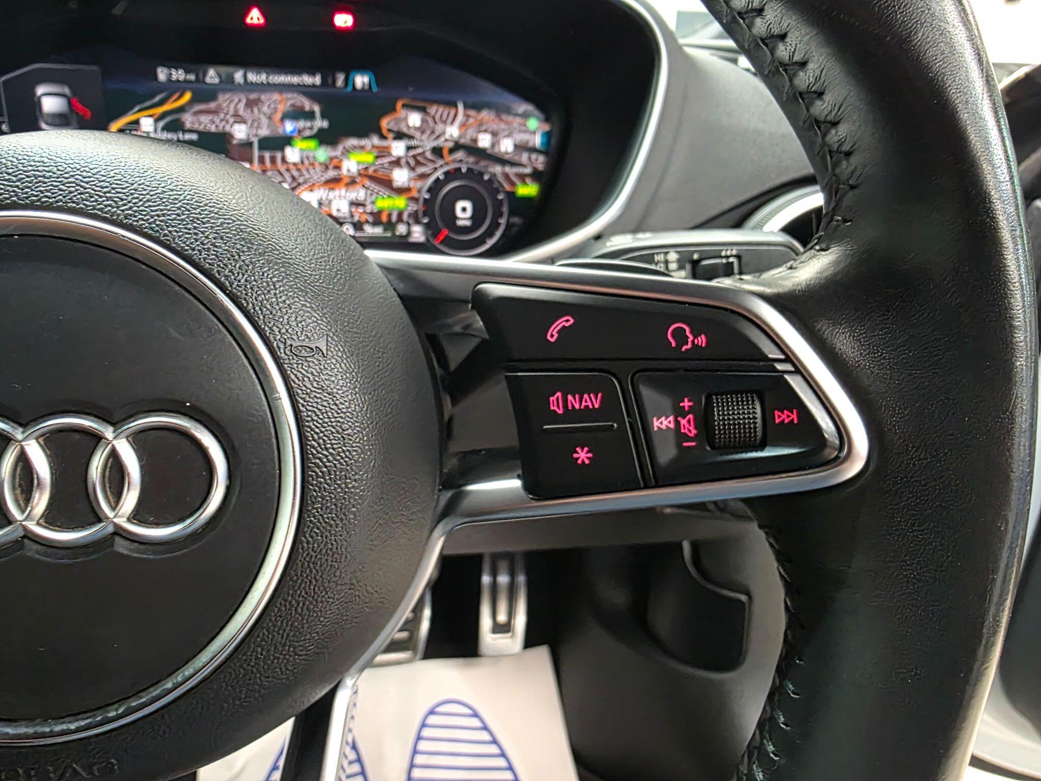 Audi TT view 15