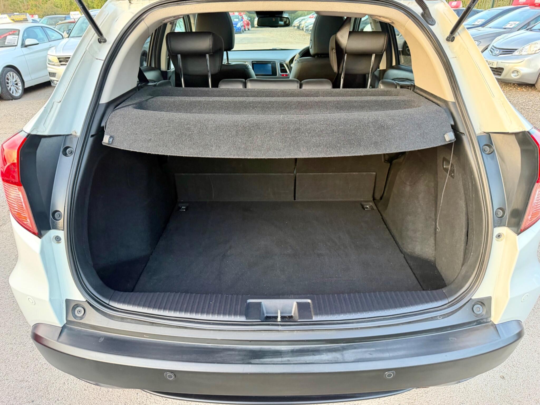 Honda HR-V view 48