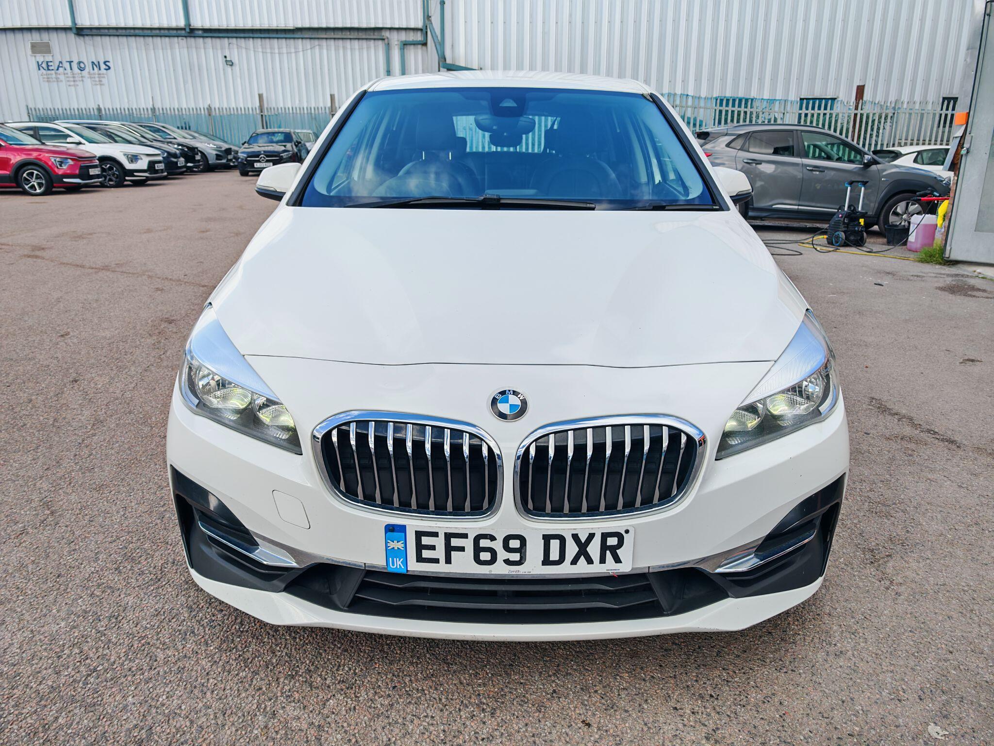 BMW 2 Series view 8