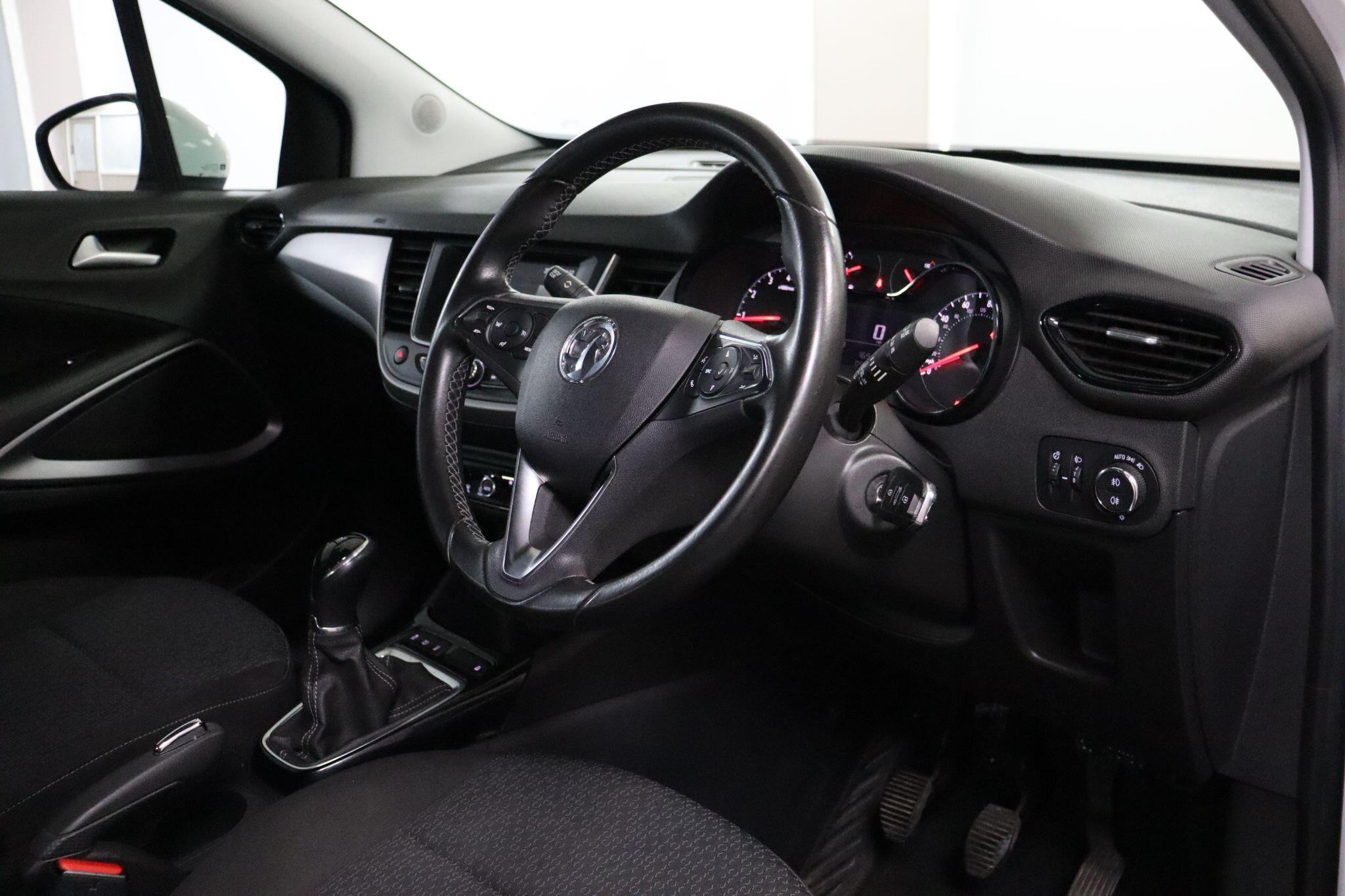 Vauxhall Crossland X view 19