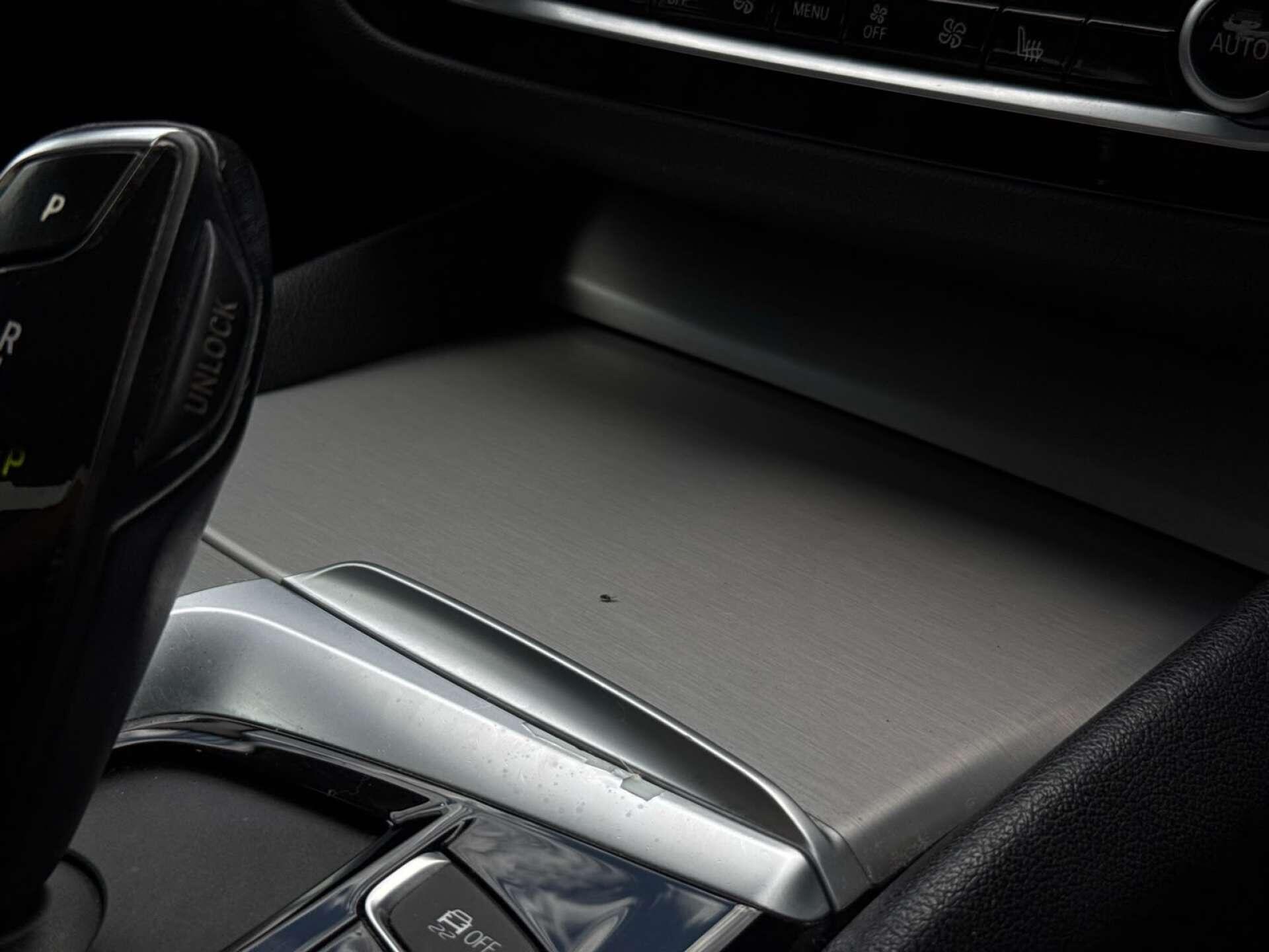BMW 5 Series view 71